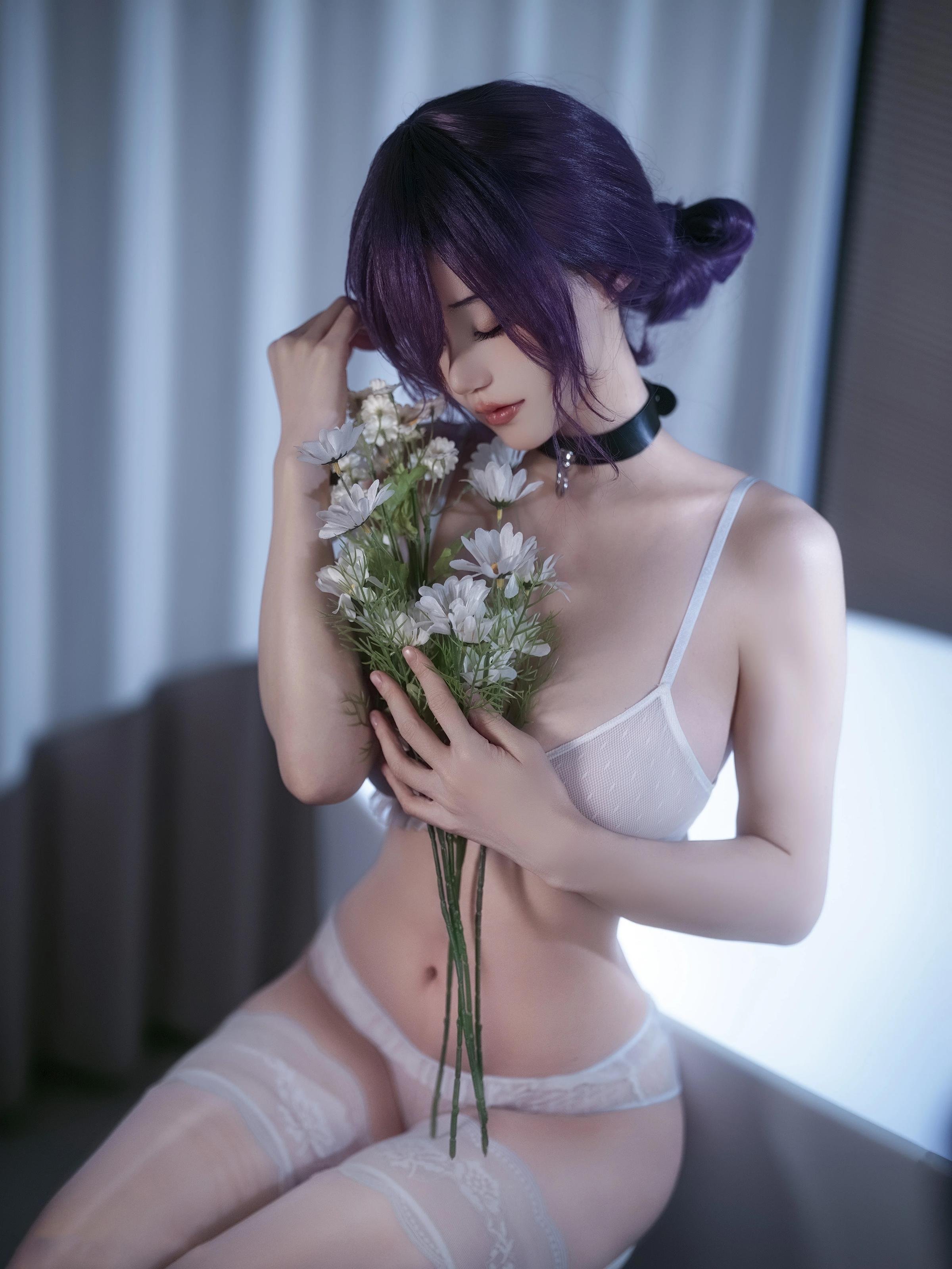 '[cosplay] 小仓千代w - Chainsaw Man Reze: Tóc Tím, Áo Sơ Mi Trắng, Tất Trắng - Phục Hồi Nhân Vật 32P'