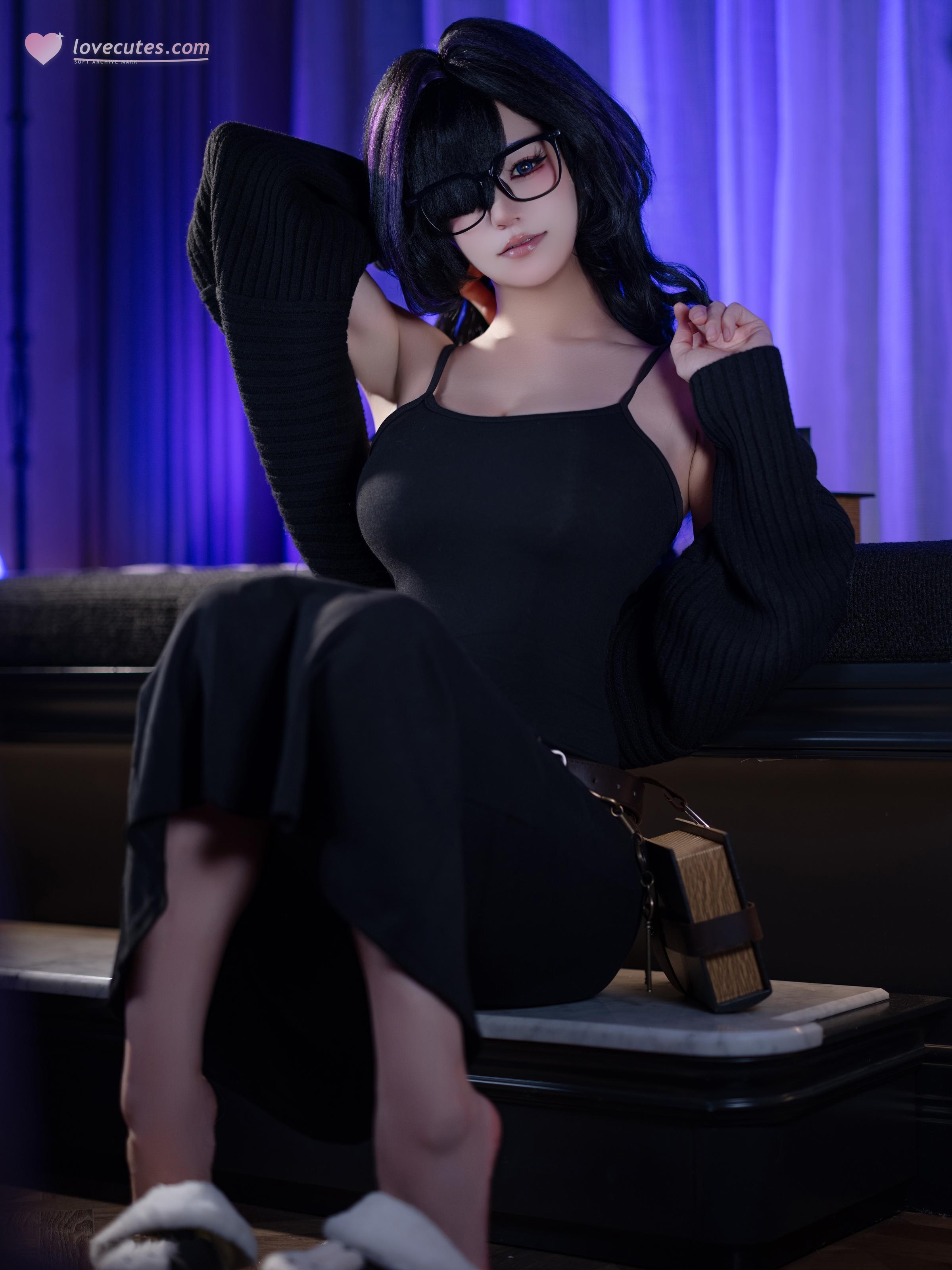 [cosplay] 小仓千代w - Nikke胜利女神 蕾贝儿：眼镜黑发露点 角色还原 38P