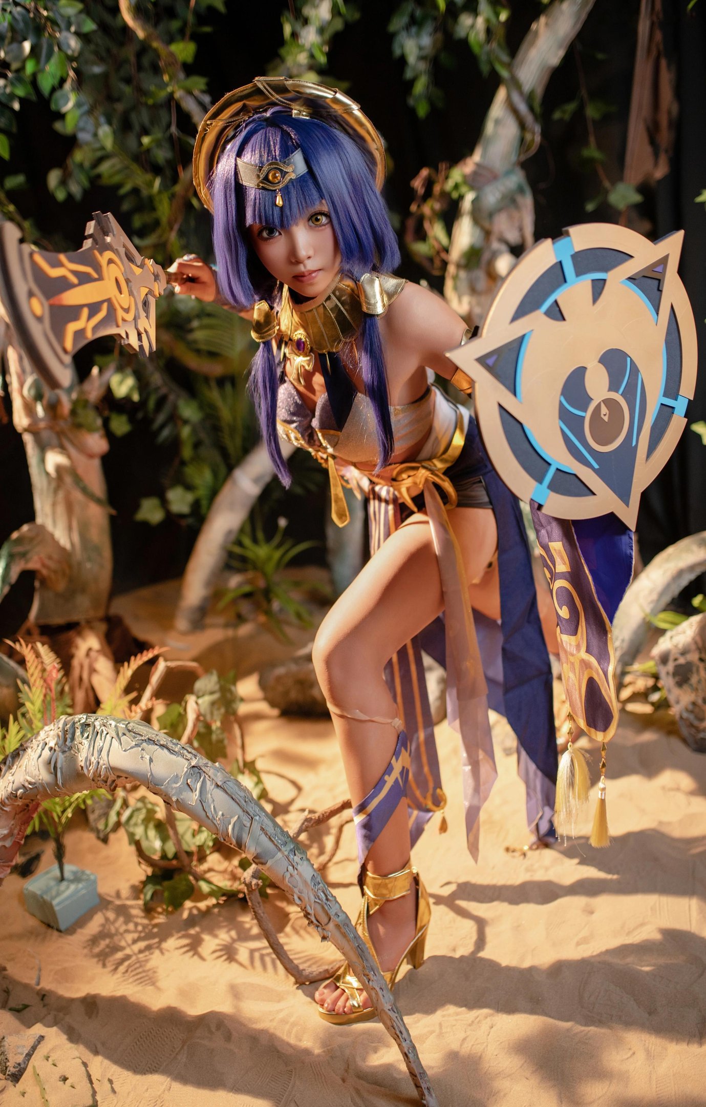 [cosplay] Bangni邦尼 - 原神 坎蒂丝：沙地金饰高跟 露臀大尺度还原 70P