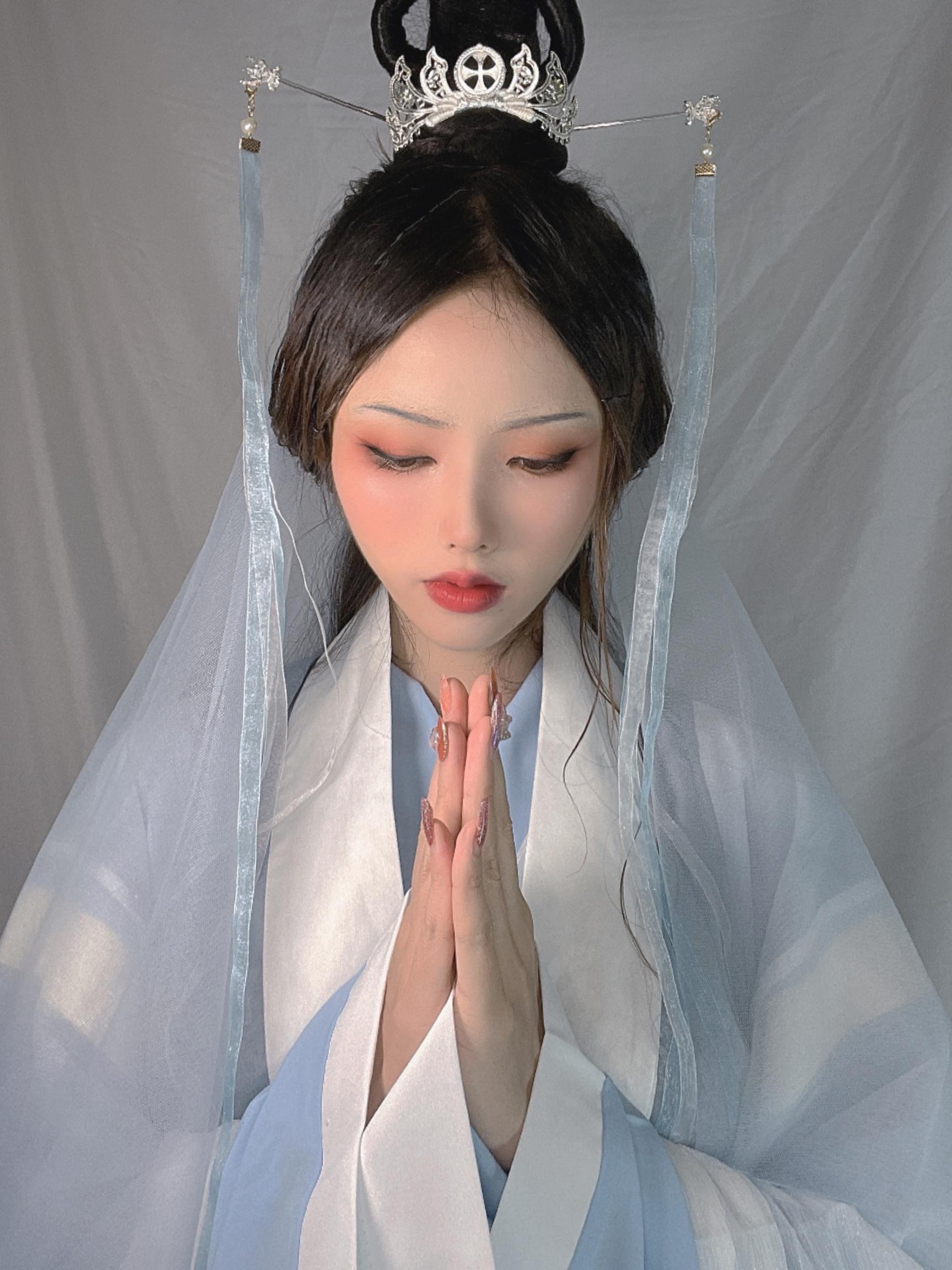 [写真] 钛合金TiTi - 道姑：蓝白道袍低胸美胸 古风写真 24P