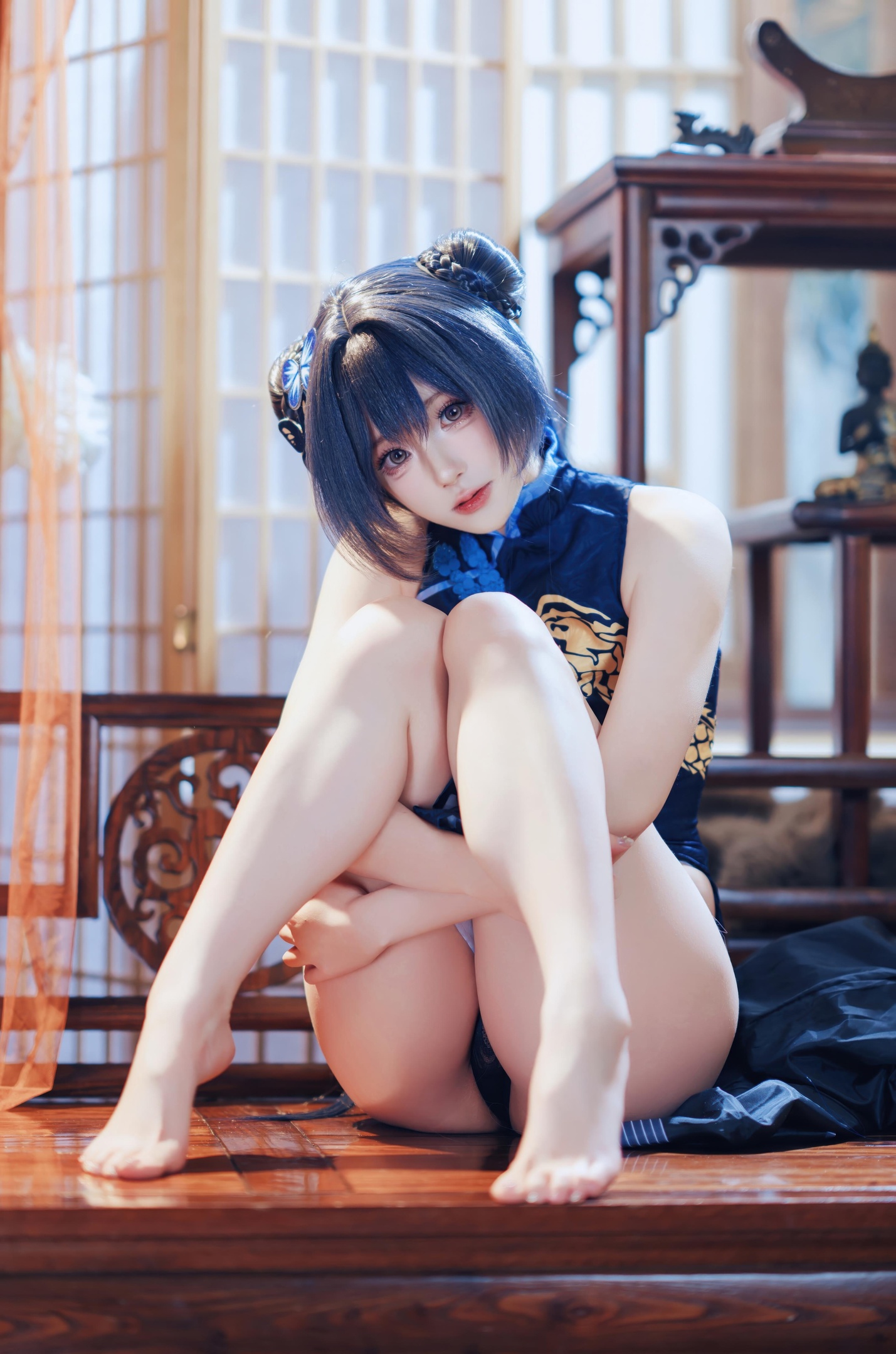 '[cosplay] Tây Viên Tự Nam Ca - Vịnh Lam Hồ Sơ Phi Tử: Sườn Xám Xanh Đen Tà Lưng, Tái Hiện Đầy Đủ 50P'