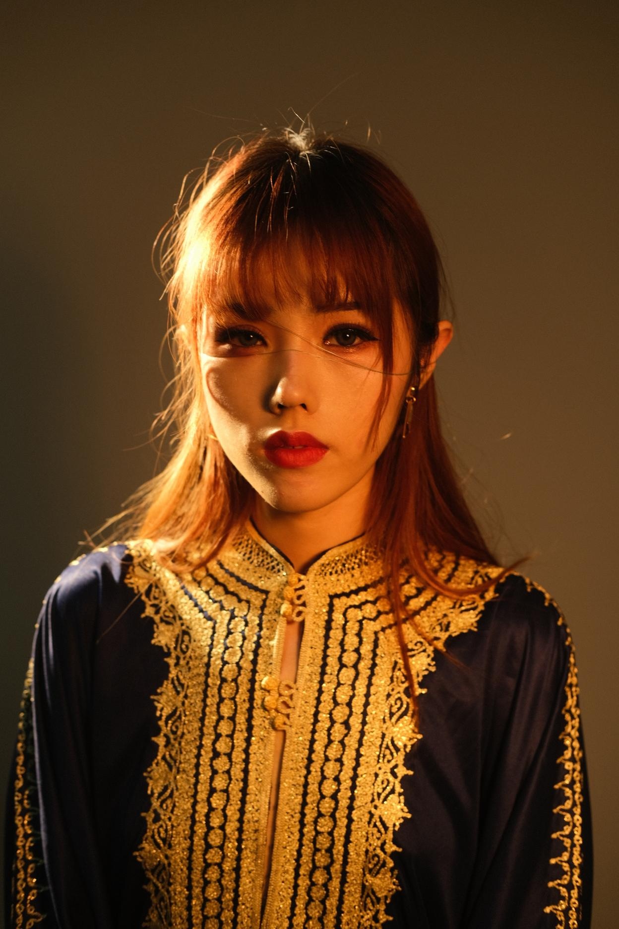 [写真] 钛合金TiTi - 夢：花束光影裸体人体艺术大尺度 39P