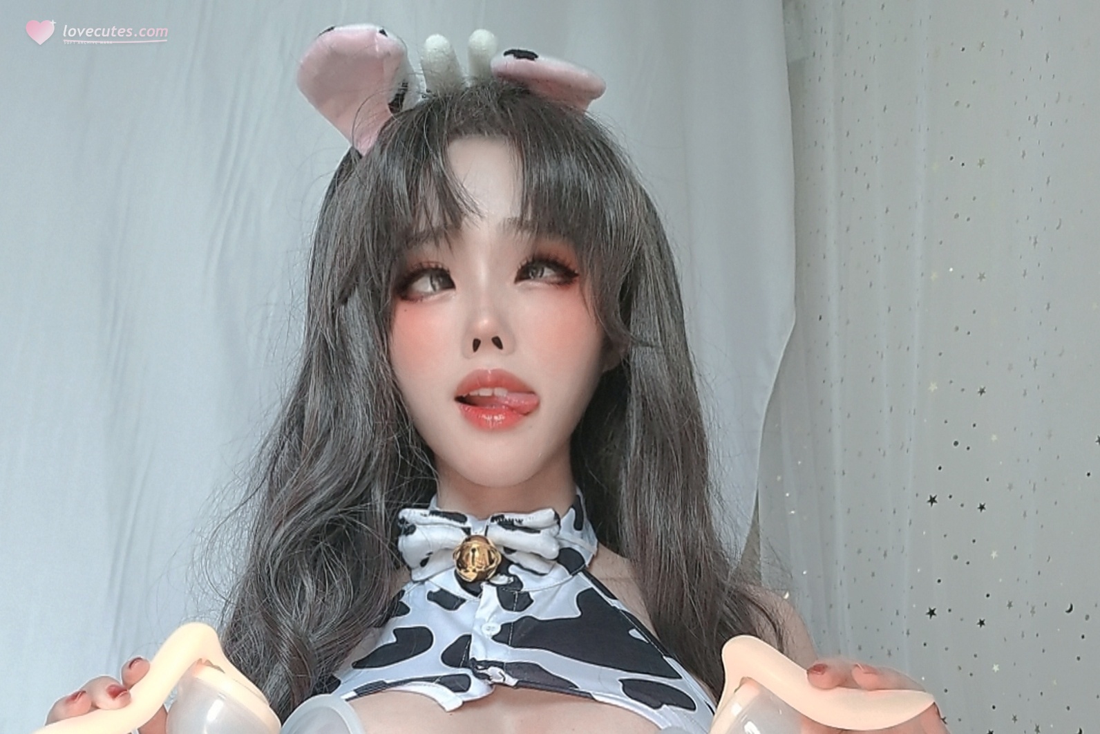 '[私房] Titanium TiTi - Bò Sữa: Phòng Thú Vị Với Tơ Trắng 48P1V'