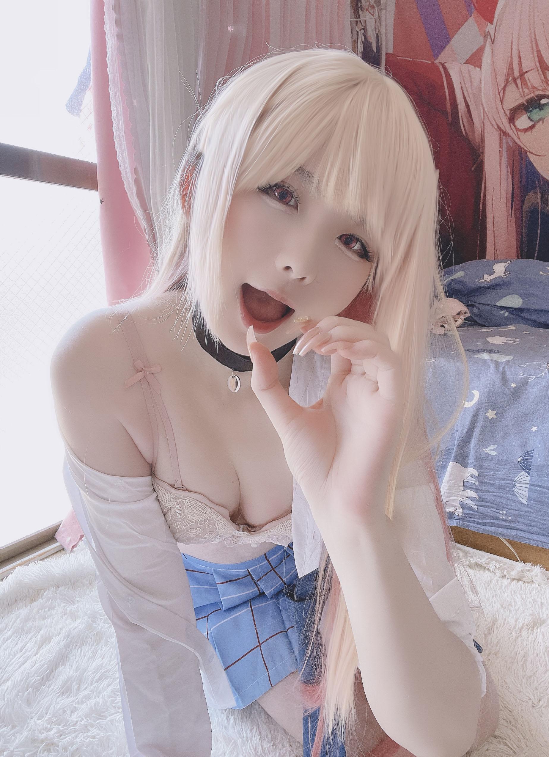 [Cosplay] Xidai Dai - Kitagawa Aimu: Stunning Uniform, Beautiful Legs, and Bold Rear Reveal 22P2V