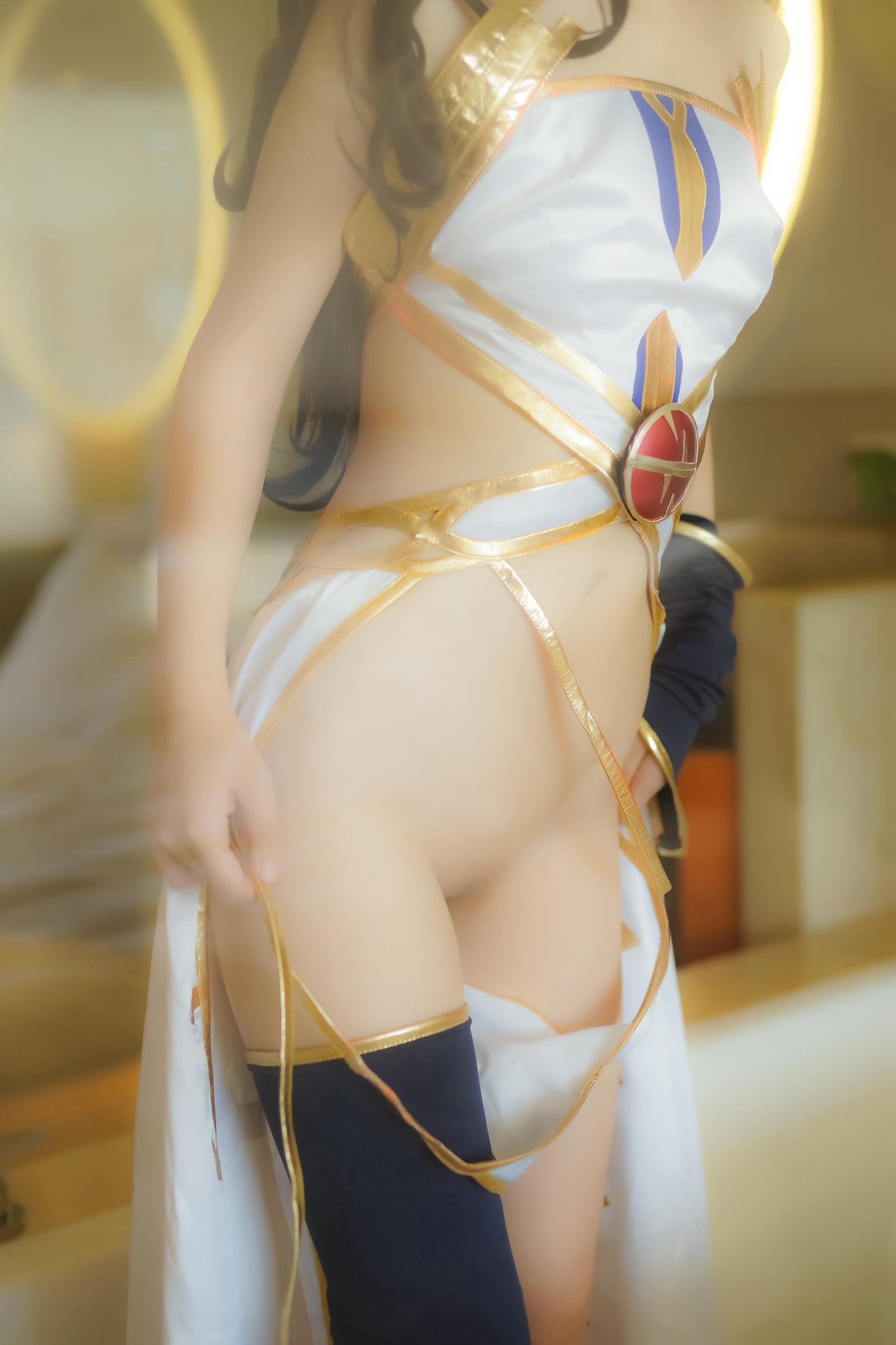 '[cosplay] Thiếu Nữ Điện Ảnh - Fate Ishtar: Tái Hiện Nhân Vật Đầy Đủ 69P'