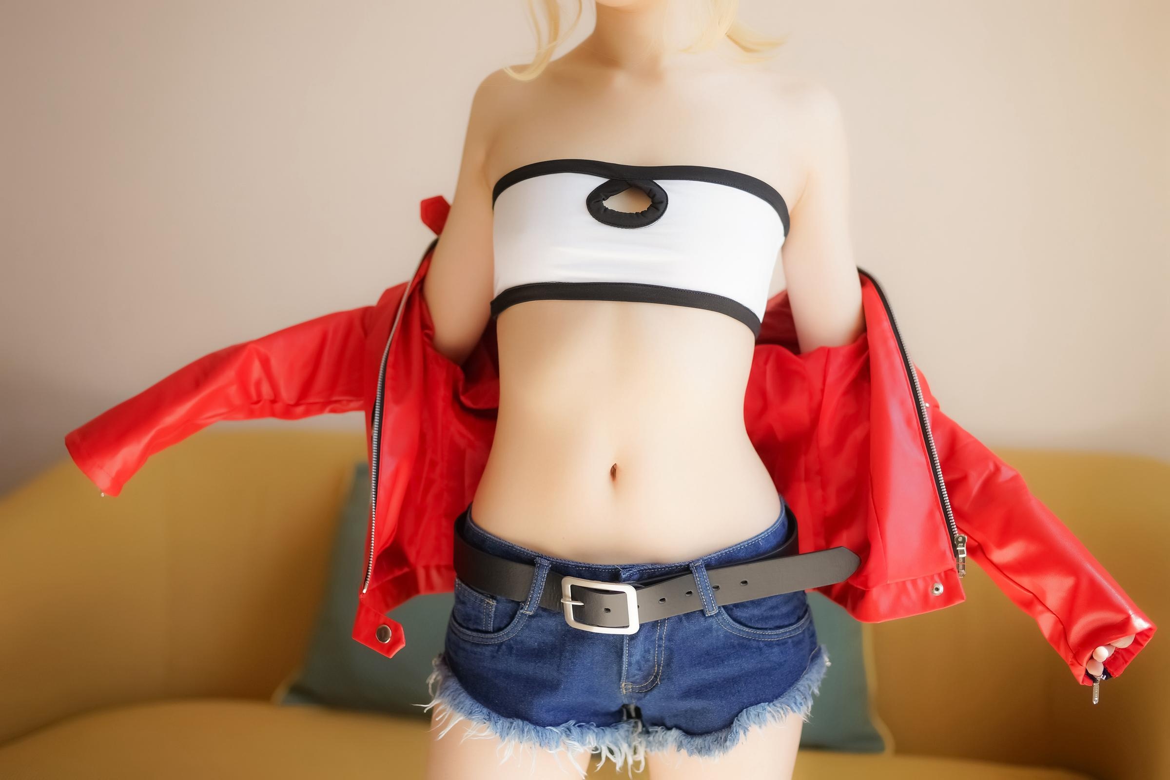 [cosplay] 少女映画 - Fate 莫德雷德 常服：大尺度角色还原 61P