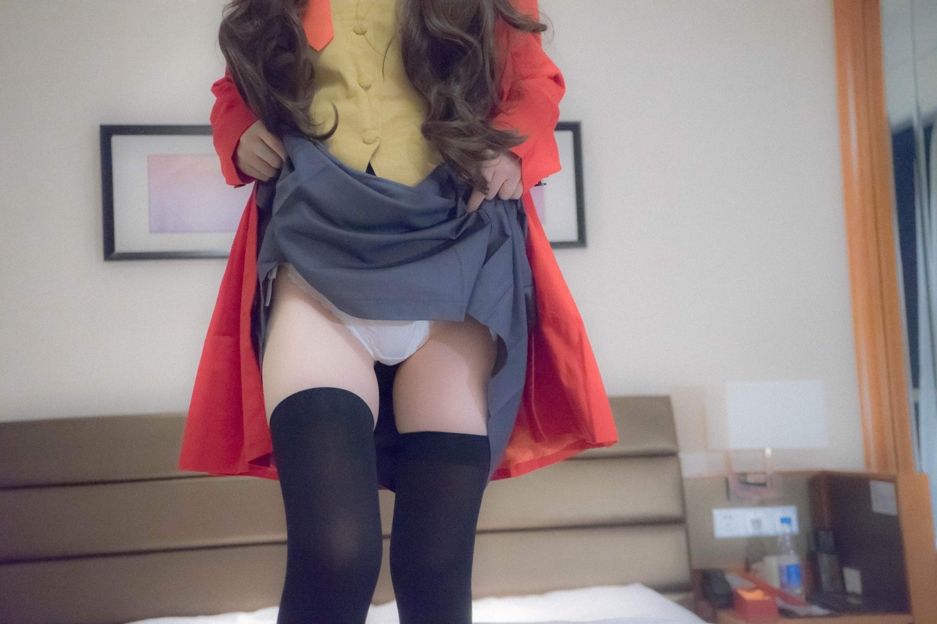 [cosplay] 少女映画 - Fate 远坂凛：大尺度角色还原 72P