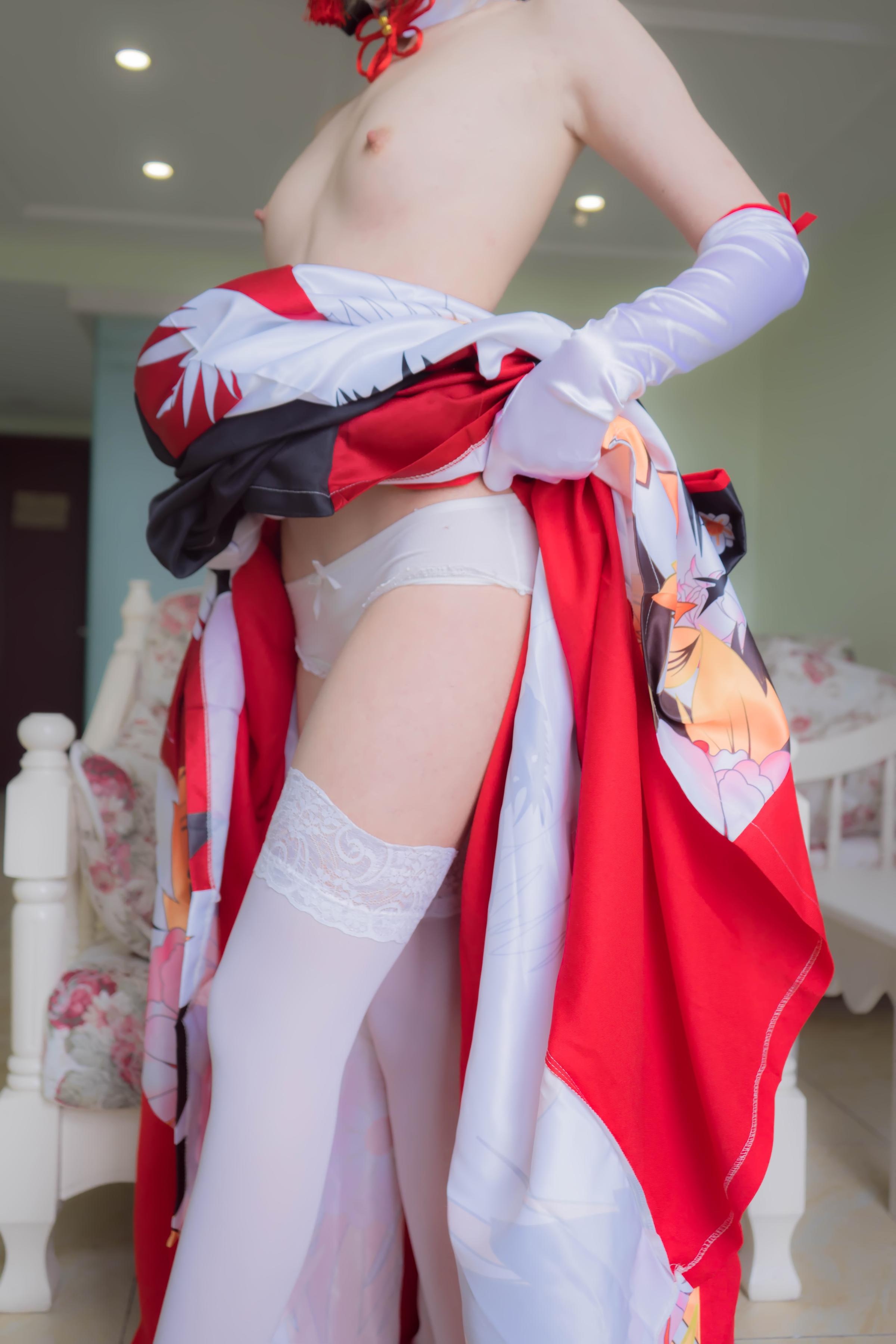 [cosplay] 少女映画 - Fate Saber 仙鹤礼服：大尺度角色还原 75P
