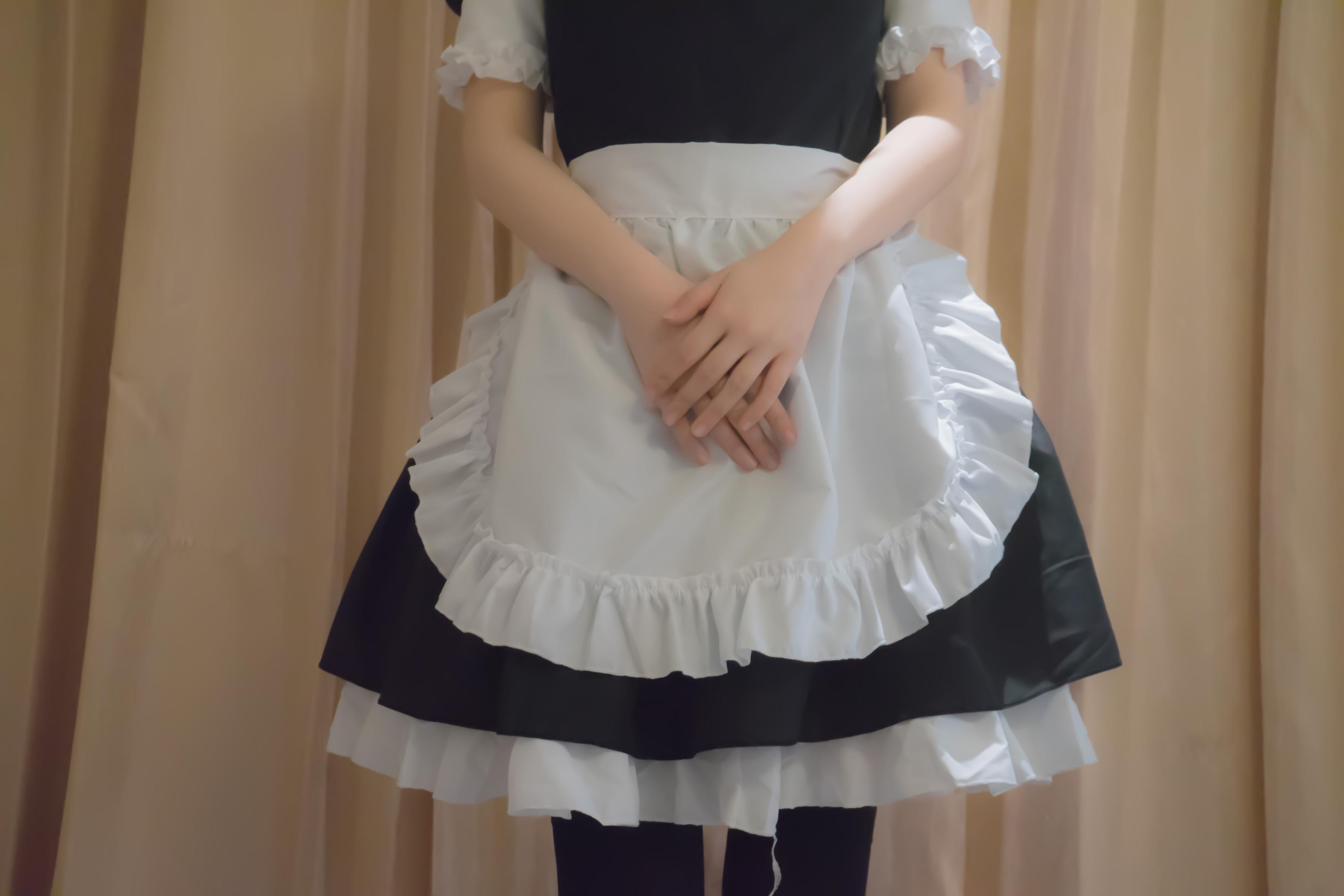 '[cosplay] Thiếu Nữ Điện Ảnh - Fate Saber Nữ Phục: Khôi Phục Nhân Vật Đầy Đủ 107P'