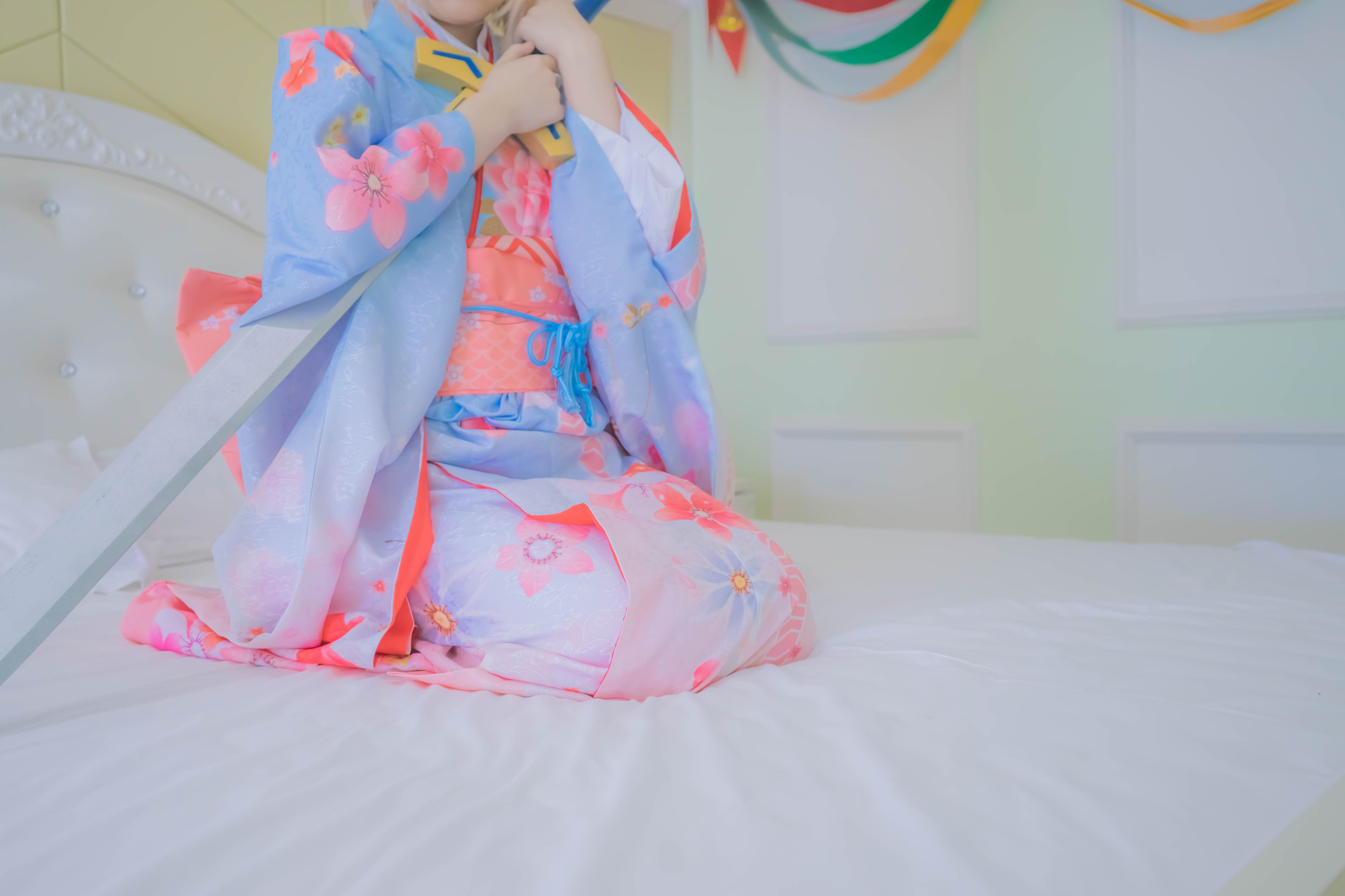 '[cosplay] Thiếu Nữ Điện Ảnh - Fate Saber Áo Kimono Hè: Tái Hiện Nhân Vật Đầy Ấn Tượng 88P'