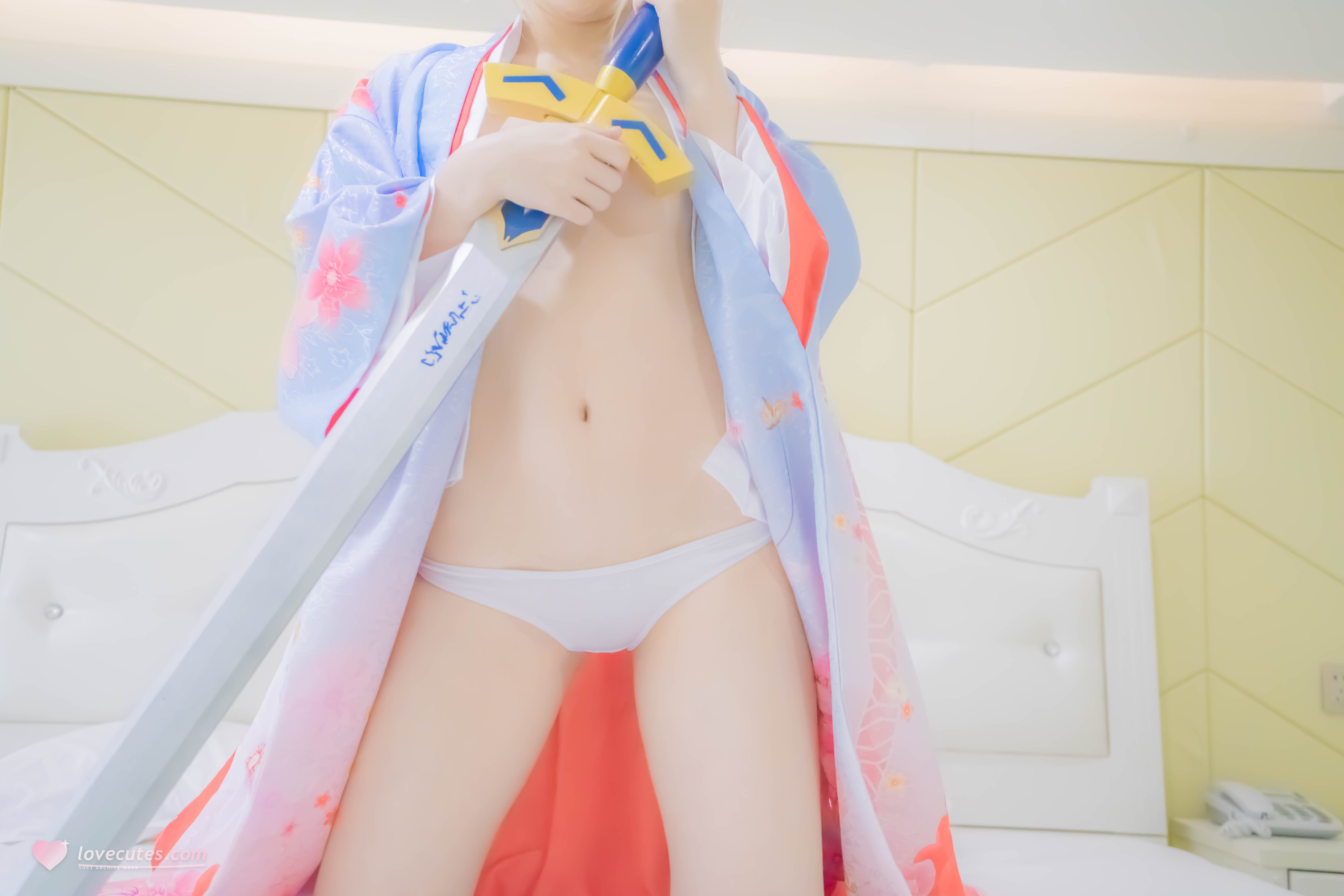 '[cosplay] Thiếu Nữ Điện Ảnh - Fate Saber Áo Kimono Hè: Tái Hiện Nhân Vật Đầy Ấn Tượng 88P'