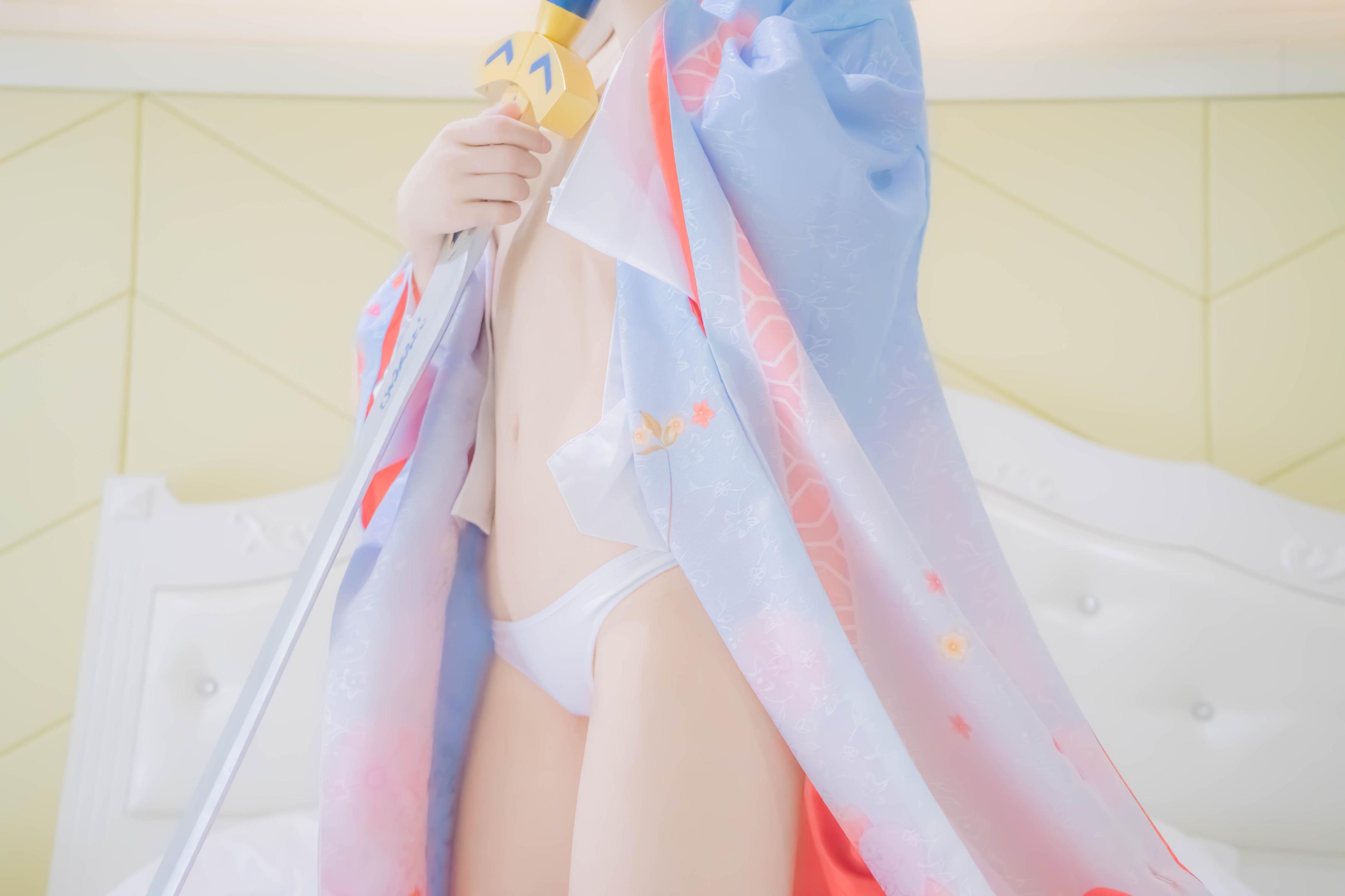 '[cosplay] Thiếu Nữ Điện Ảnh - Fate Saber Áo Kimono Hè: Tái Hiện Nhân Vật Đầy Ấn Tượng 88P'