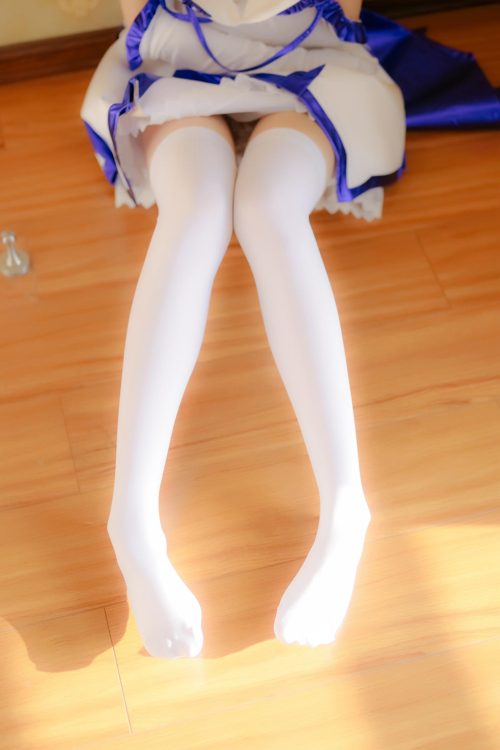 '[cosplay] Thiếu Nữ Điện Ảnh - Fate Saber Lily: Tái Hiện Nhân Vật Đặc Sắc 110P'