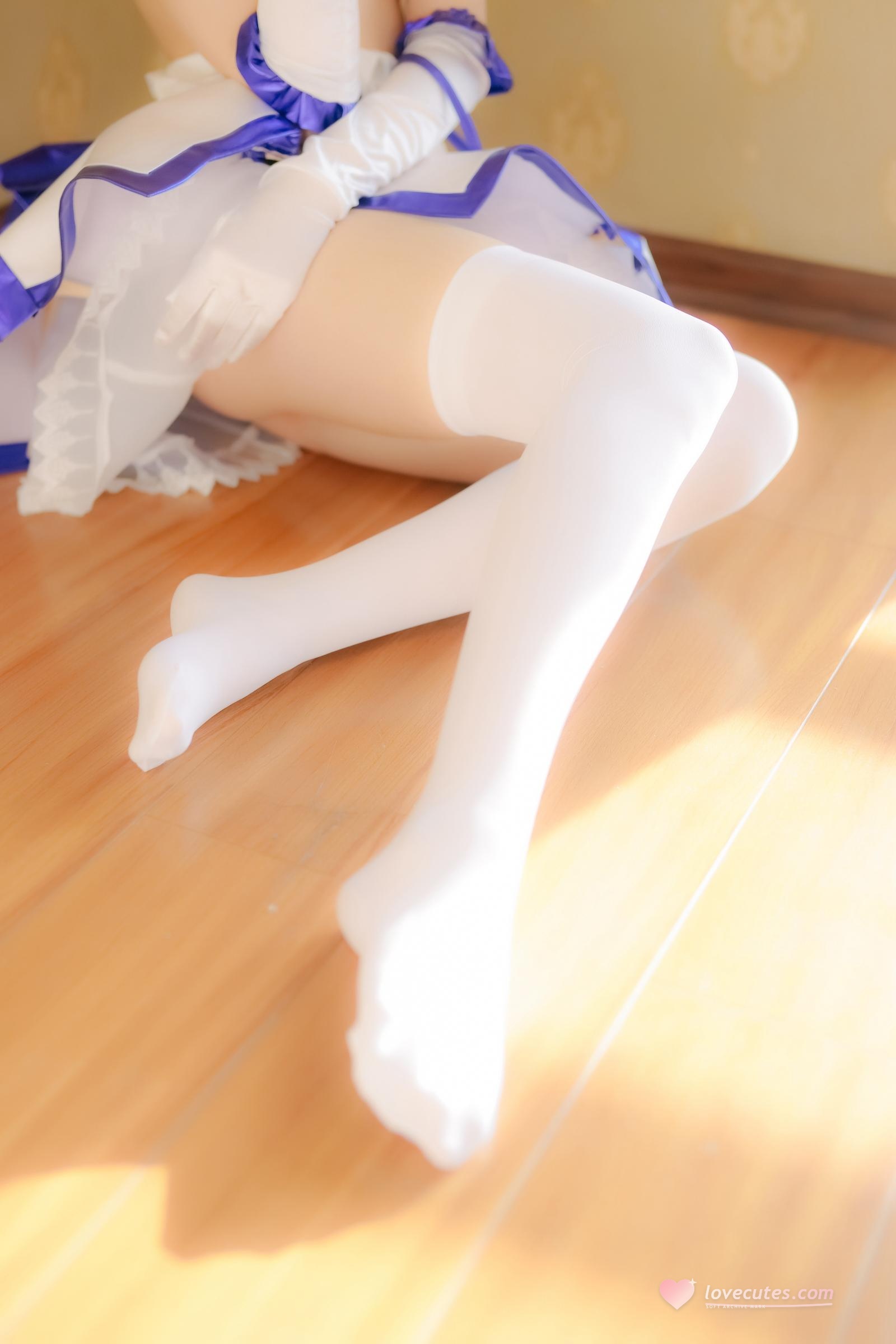 '[cosplay] Thiếu Nữ Điện Ảnh - Fate Saber Lily: Tái Hiện Nhân Vật Đặc Sắc 110P'