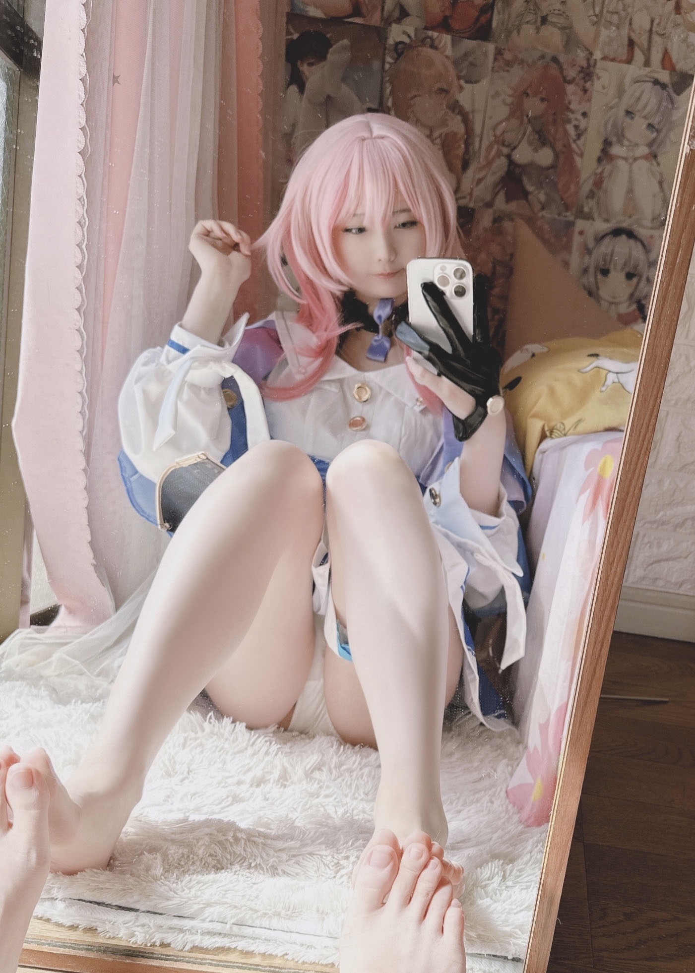 [cosplay] 习呆呆 - 崩坏：星穹铁道 三月七：白丝露点大尺度还原 19P1V