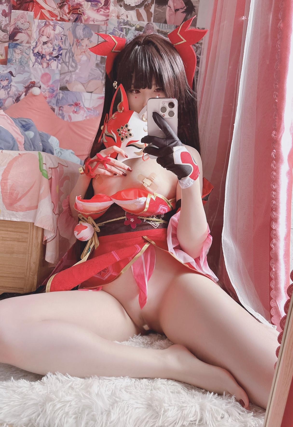 [cosplay] 习呆呆 - 崩坏：星穹铁道 花火：红衣露点大尺度还原 22P1V