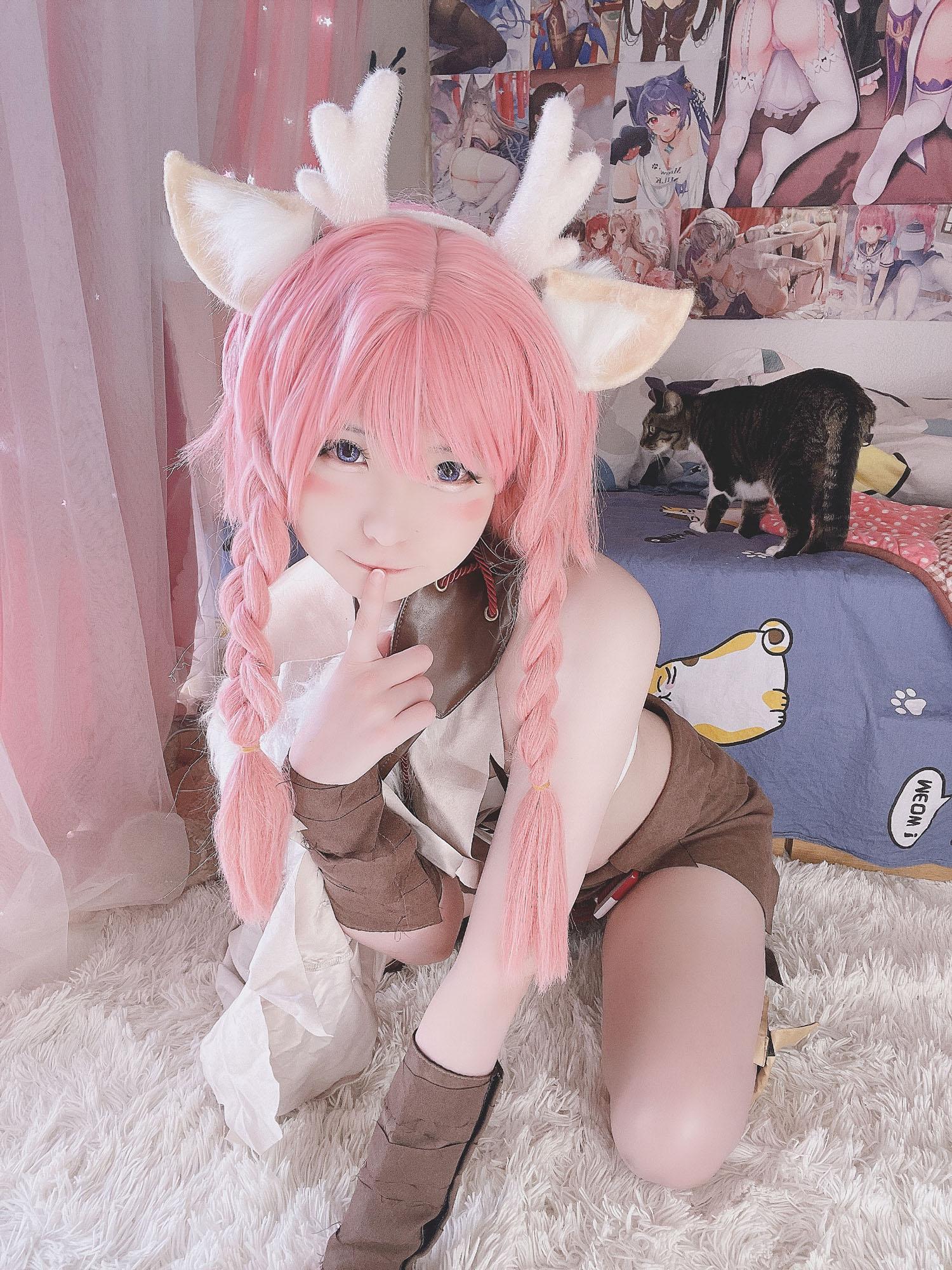 '[cosplay] Hí Đái Đái - Yêu: Tóc Hồng, Tai Thú, Khoảng Khắc Gợi Cảm 23P1V'