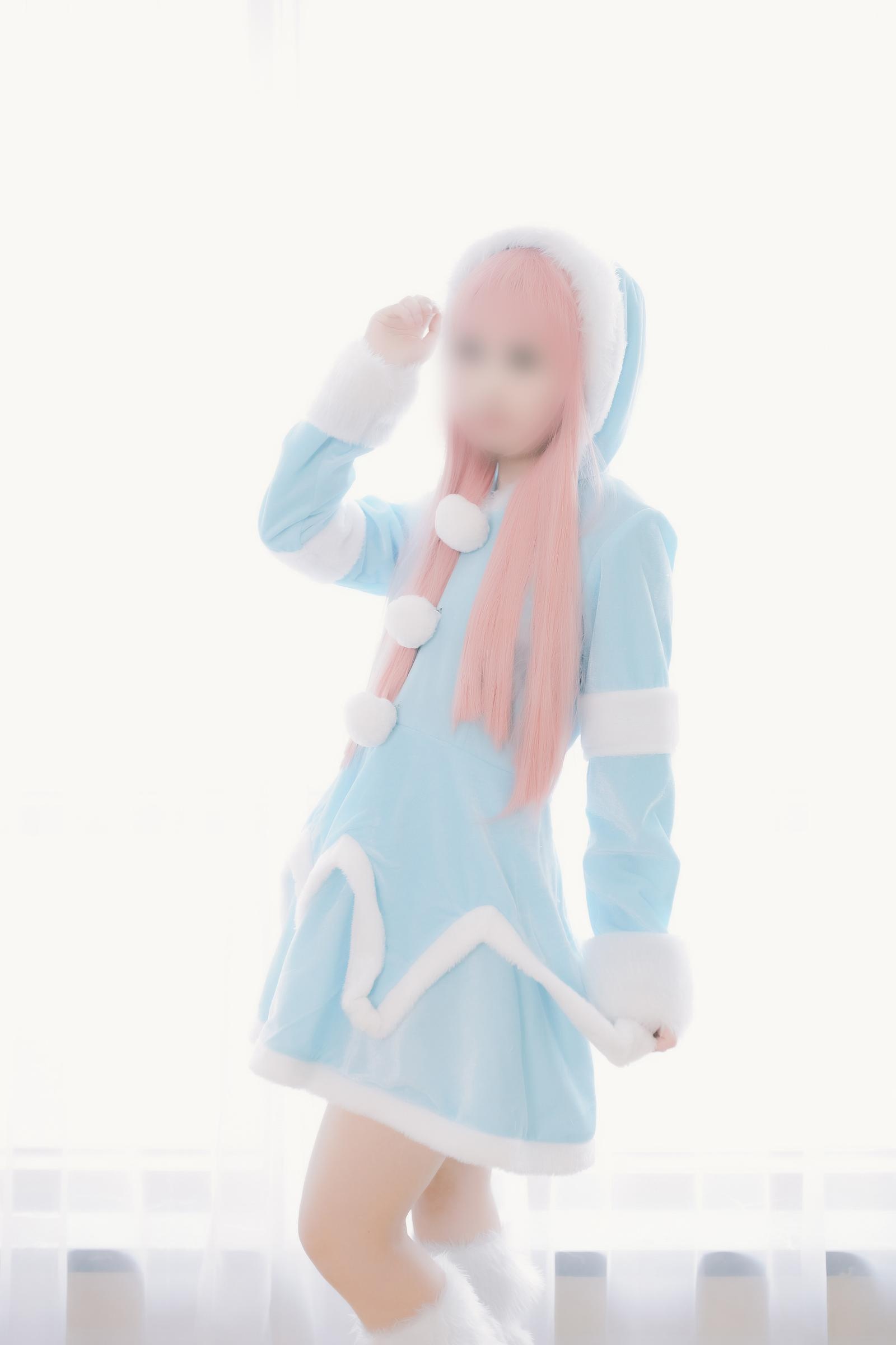 [cosplay] Thiếu Nữ Điện Ảnh - Băng Sương Liệt Diễm Annie: Tái Hiện Nhân Vật Đầy Ấn Tượng 105P