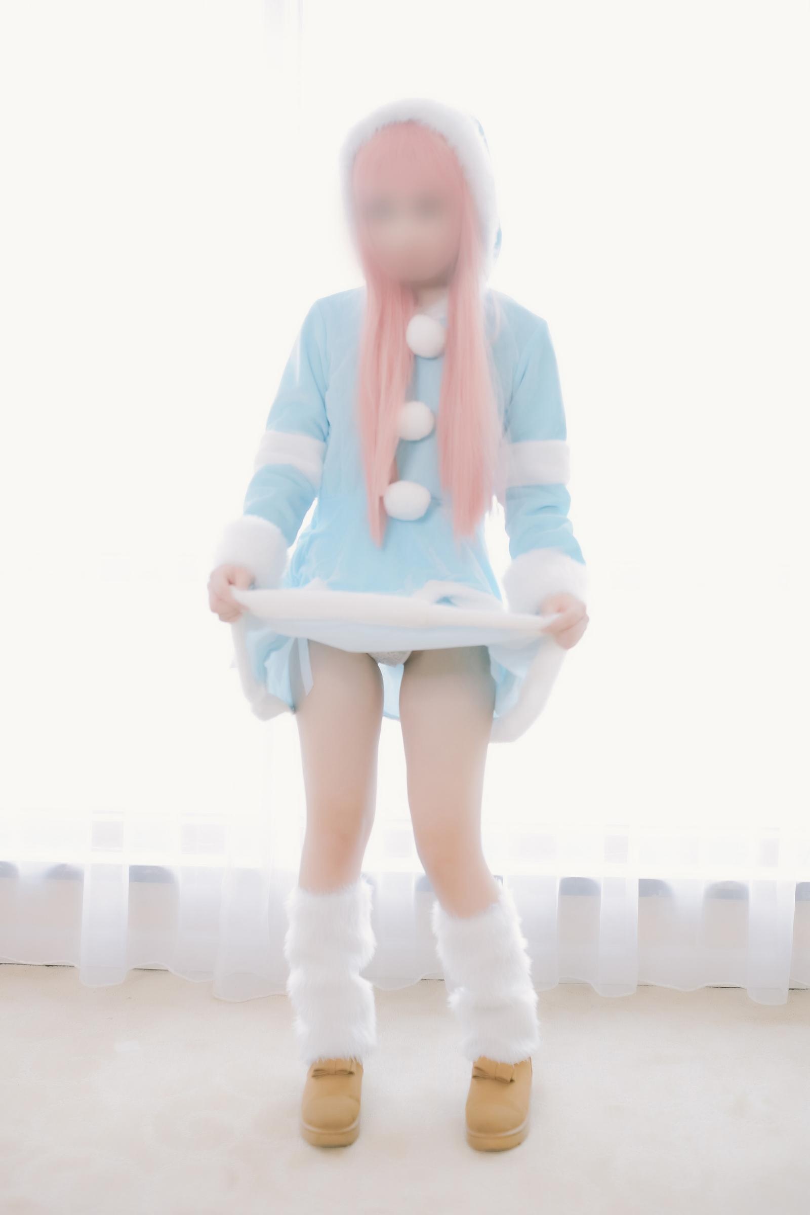 [cosplay] Thiếu Nữ Điện Ảnh - Băng Sương Liệt Diễm Annie: Tái Hiện Nhân Vật Đầy Ấn Tượng 105P