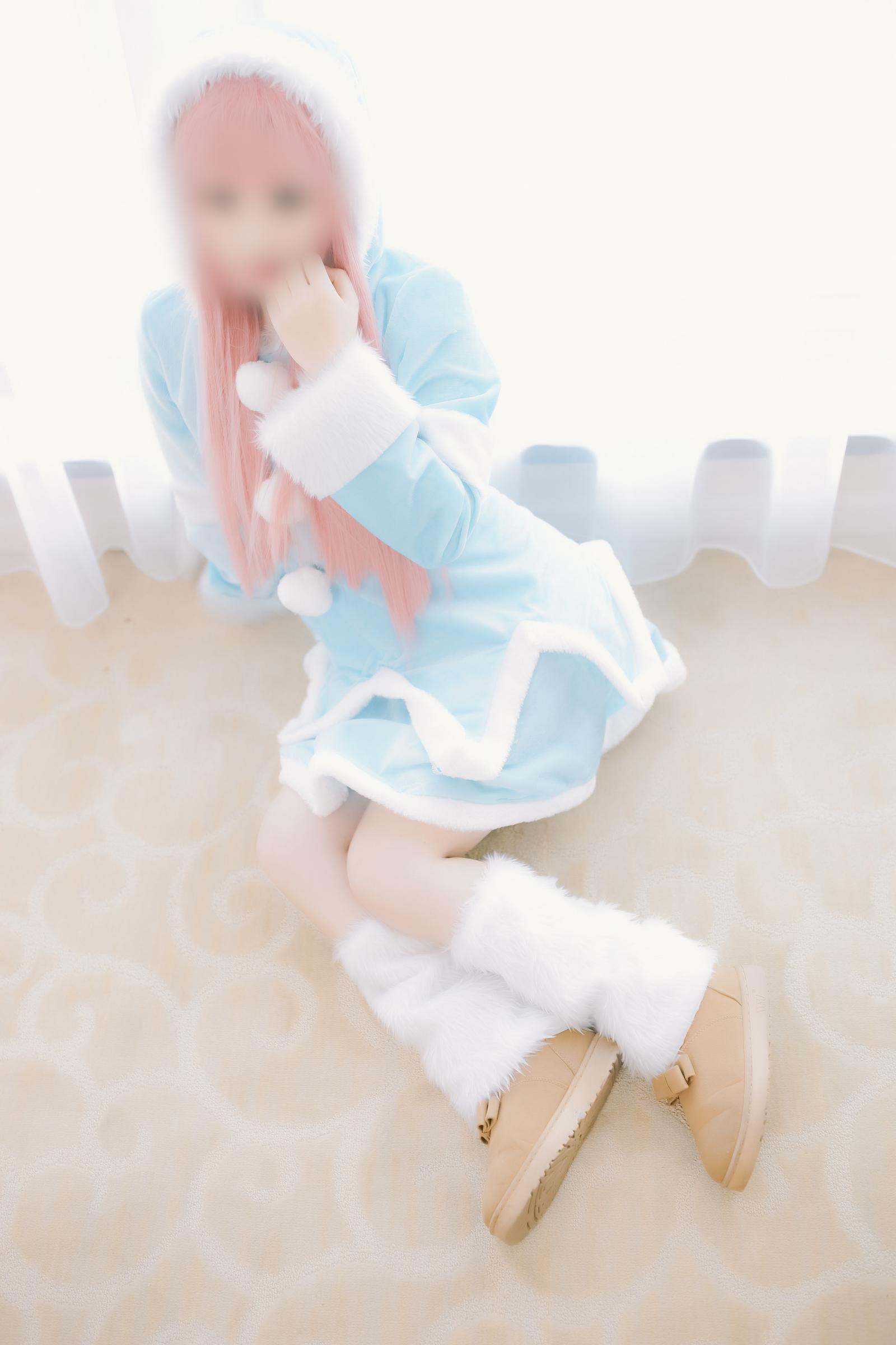 [cosplay] Thiếu Nữ Điện Ảnh - Băng Sương Liệt Diễm Annie: Tái Hiện Nhân Vật Đầy Ấn Tượng 105P