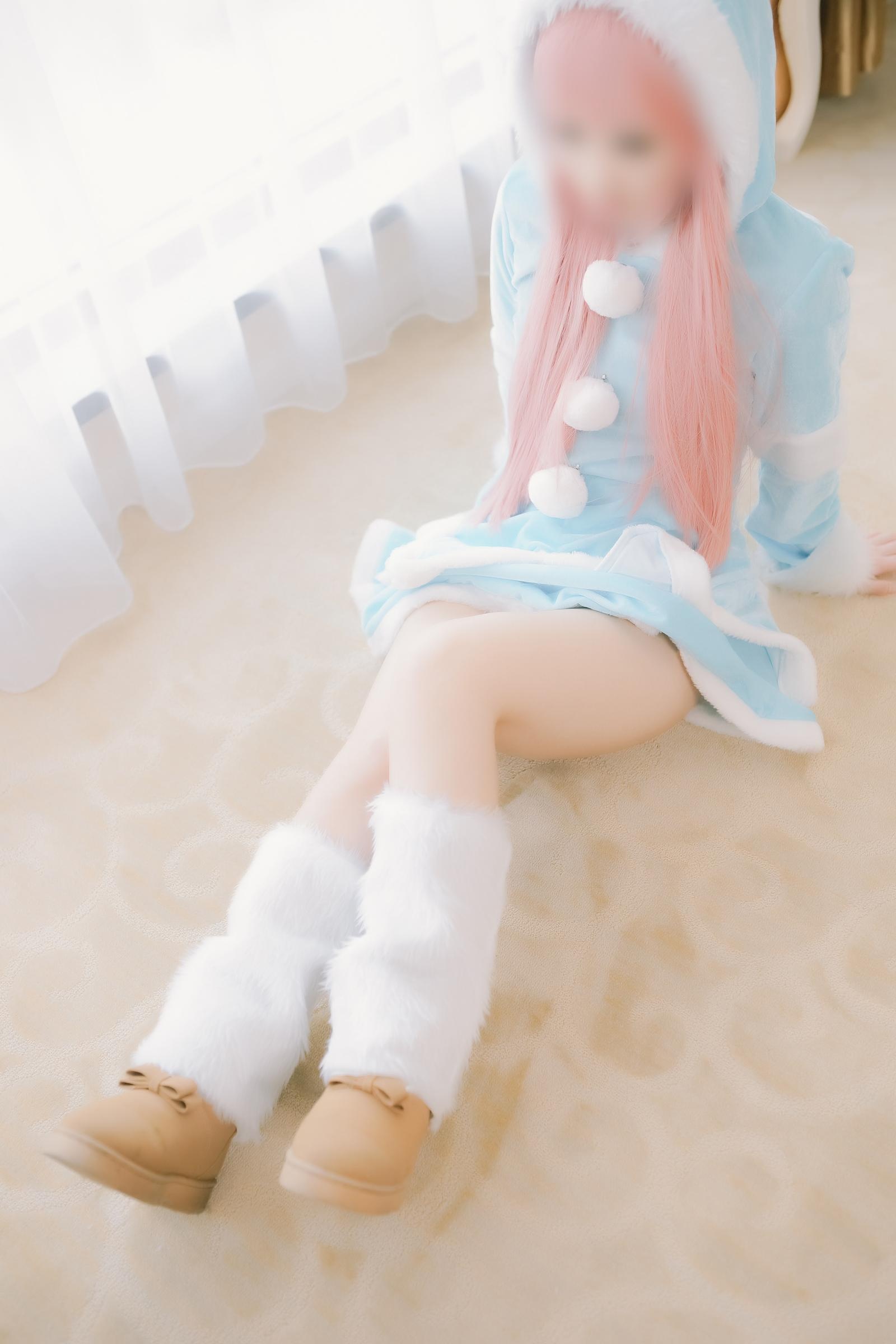 [cosplay] Thiếu Nữ Điện Ảnh - Băng Sương Liệt Diễm Annie: Tái Hiện Nhân Vật Đầy Ấn Tượng 105P