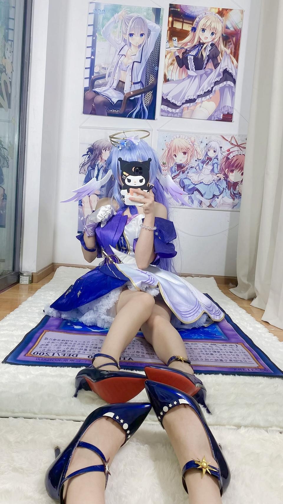 '[cosplay] 白栎Shirly - 崩坏星穹铁道 Chim Họa Mi: Bộ Váy Tím Trắng và Chân Dài Tự Sướng 40P6V'