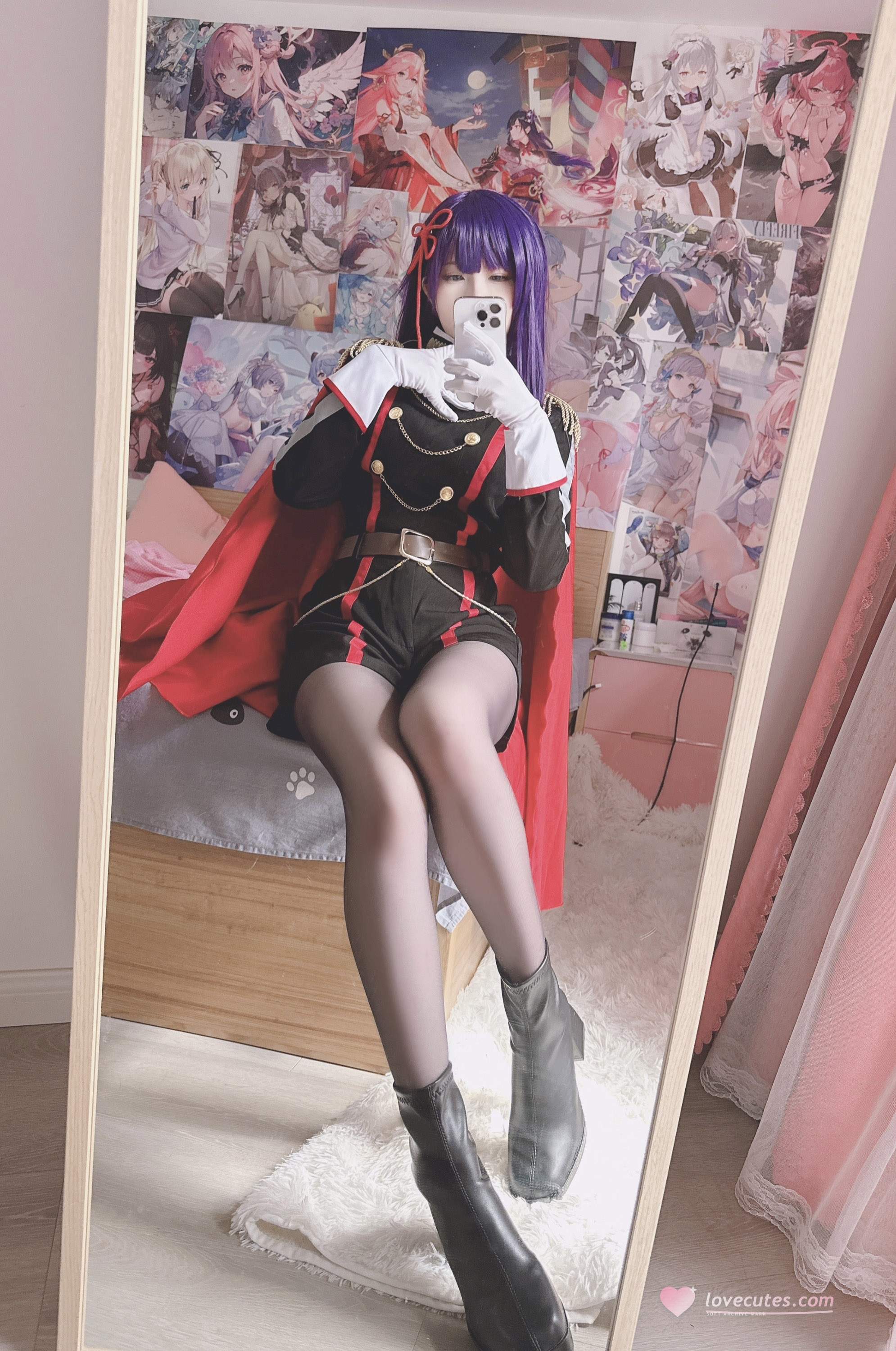 [cosplay] 习呆呆 - 山城恋：黑红制服露点大尺度还原 22P1V