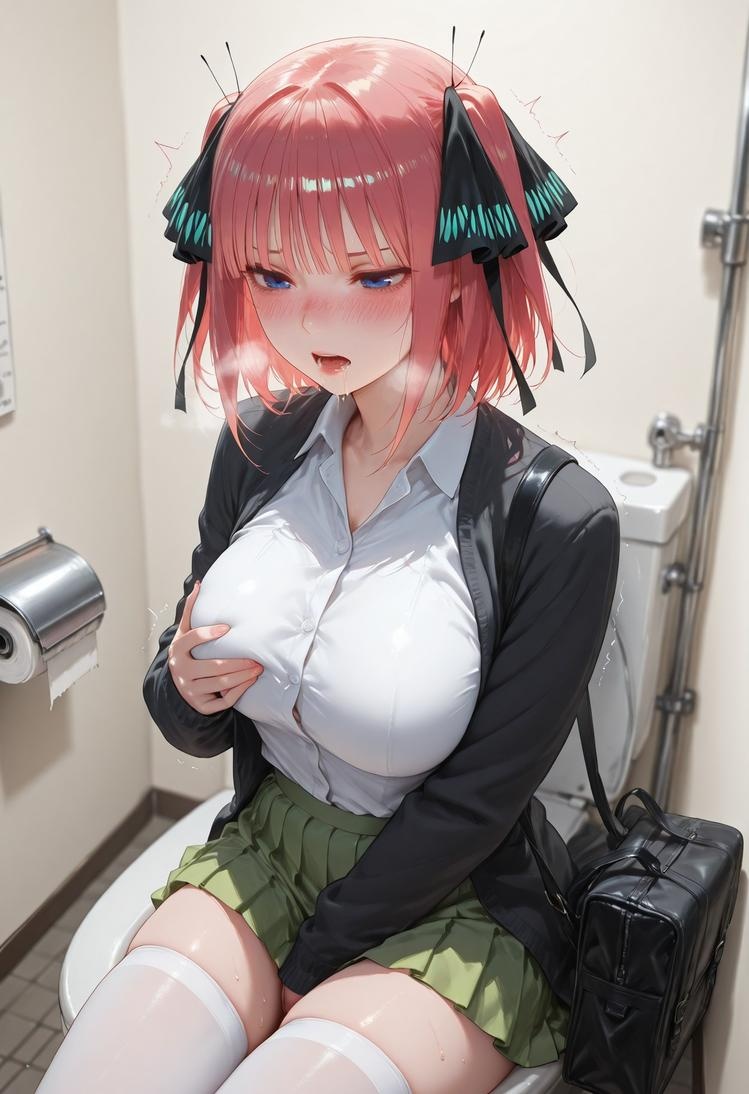 AI Generated Anime Girl - 五等分的新娘 中野二乃 痴汉列车：蕾丝内衣学生装 325P