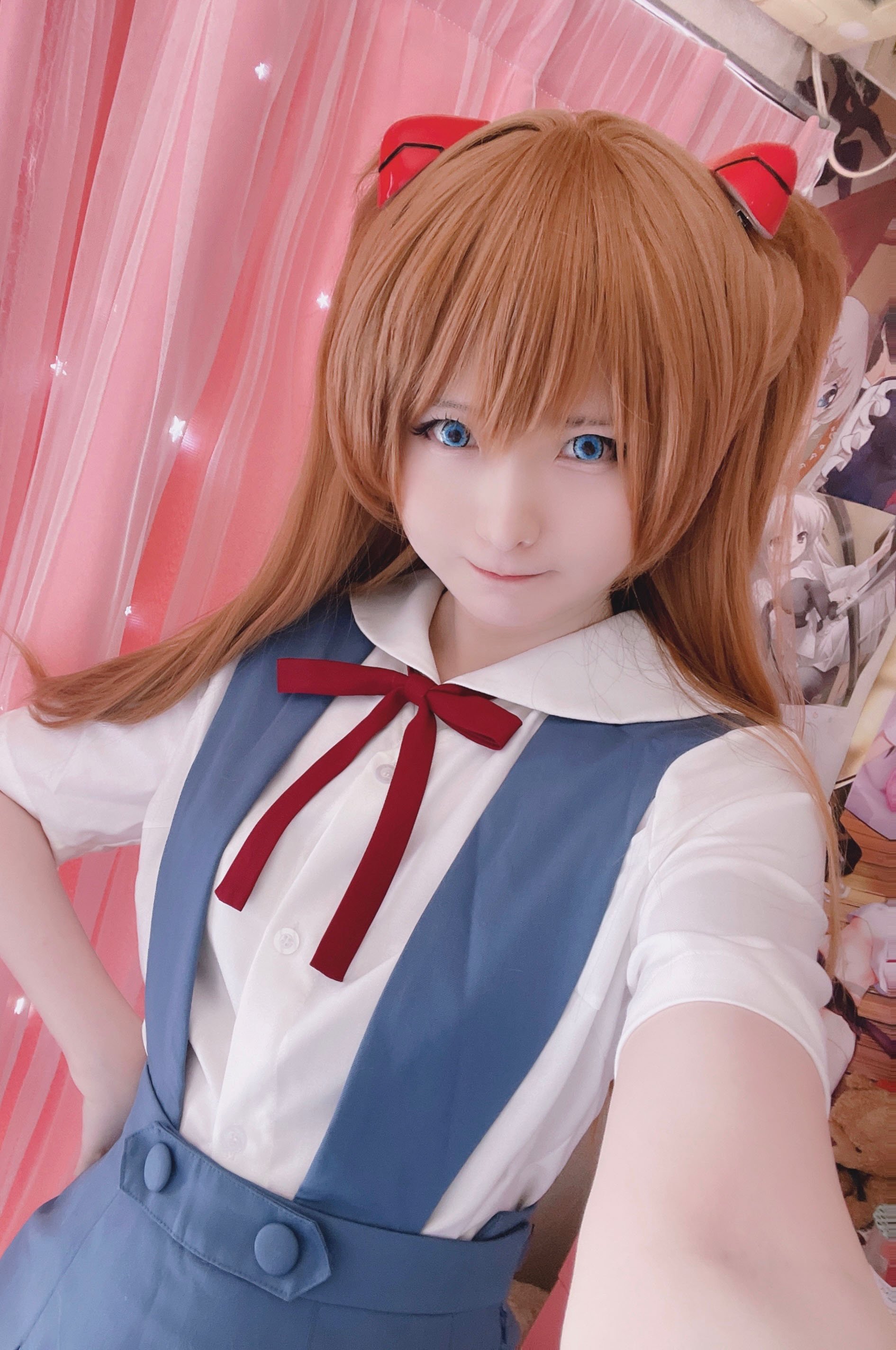 [cosplay] 习呆呆 - EVA 明日香：制服露点大尺度还原 16P1V