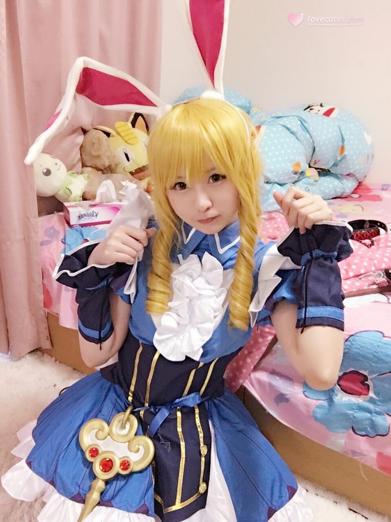 [cosplay] 习呆呆 - Alice ở xứ sở thần tiên: ảnh chụp váy ngắn tất trắng tai thỏ lộ điểm 32P2V