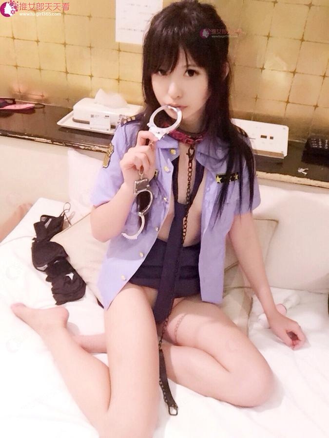 [私房] 习呆呆 - Chủ đề nữ cảnh sát: áo đồng phục đen, chân dài gợi cảm ảnh chụp riêng tư 30P3V