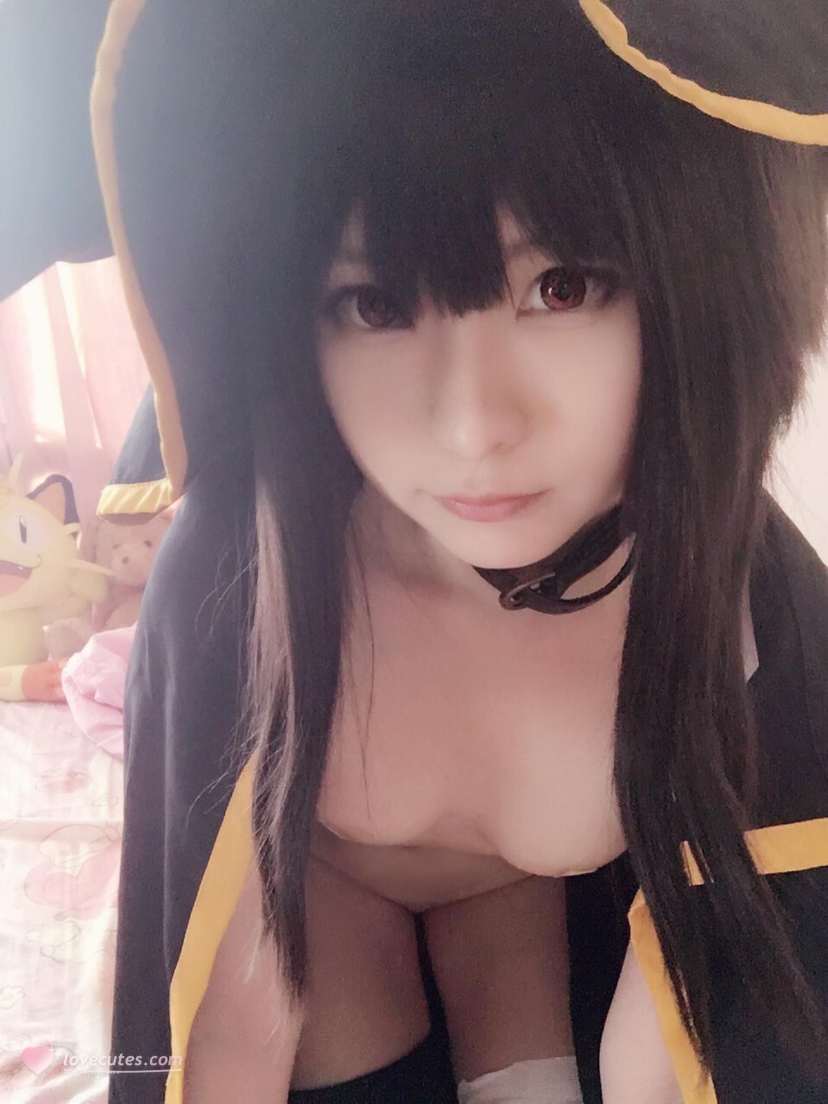 [cosplay] 习呆呆 - Huệ Huệ: áo choàng đen hở điểm, tái hiện quy mô lớn 30P2V