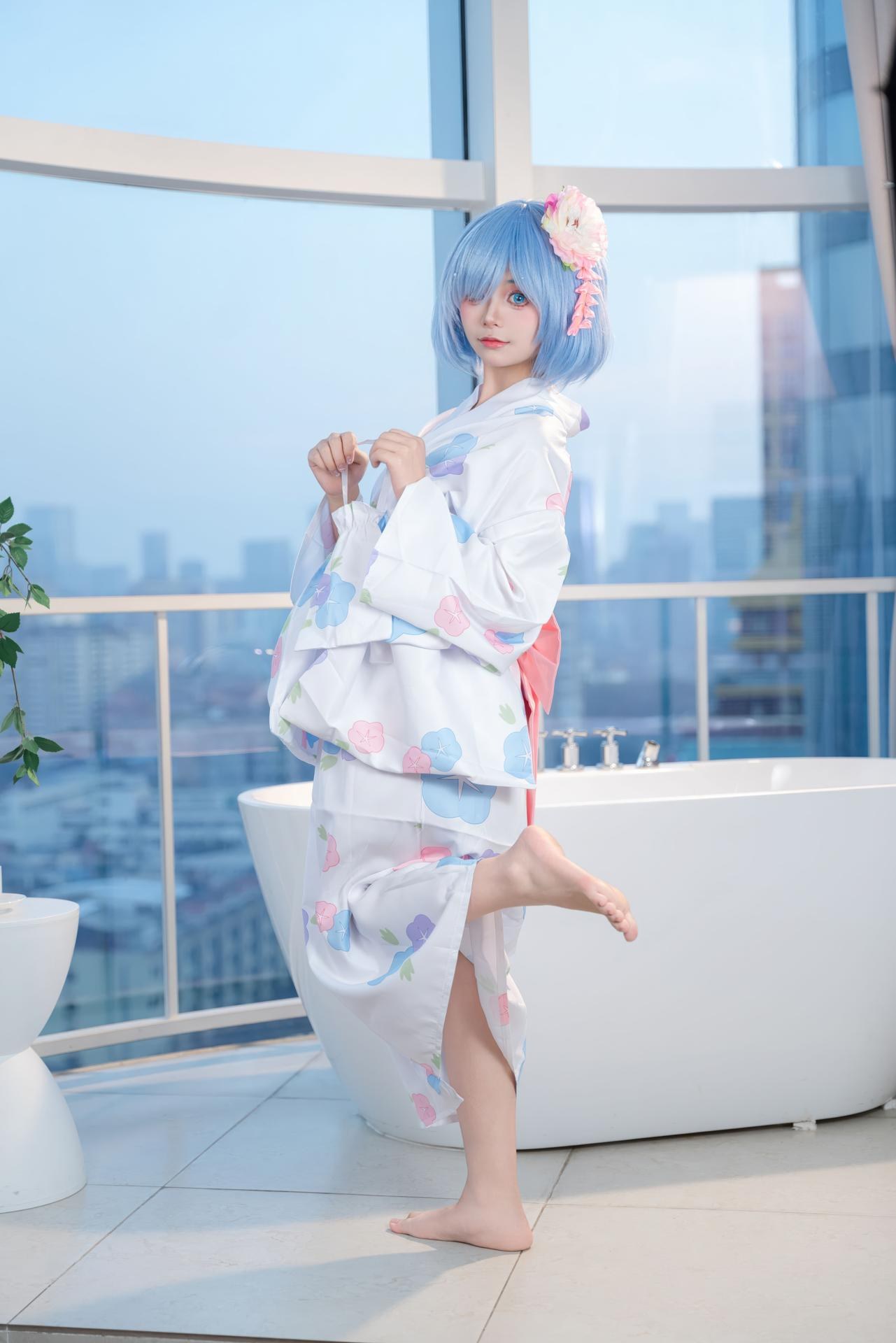 [cosplay] 小羊不吃草 - Re:Zero kara Hajimeru Isekai Seikatsu Rem kimono: tóc xanh, kimono tắm lớn 48P