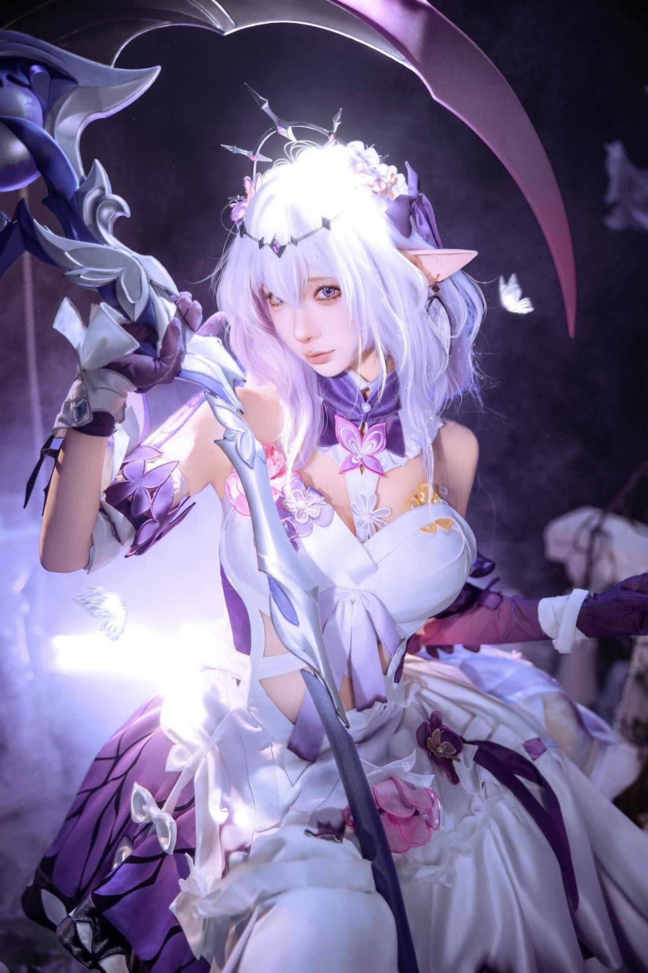 [cosplay] 蠢沫沫 - 崩坏星穹铁道 遐蝶：紫白礼裙蝶翼梦幻还原 12P