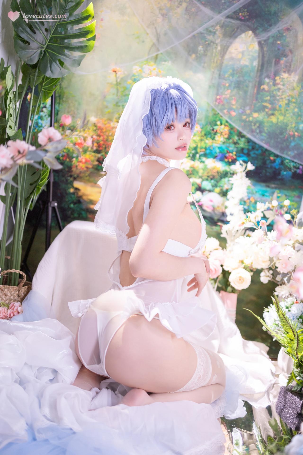 [cosplay] 星黛鹿鹿 - EVA 绫波丽花嫁：蓝发白纱花嫁白丝 52P