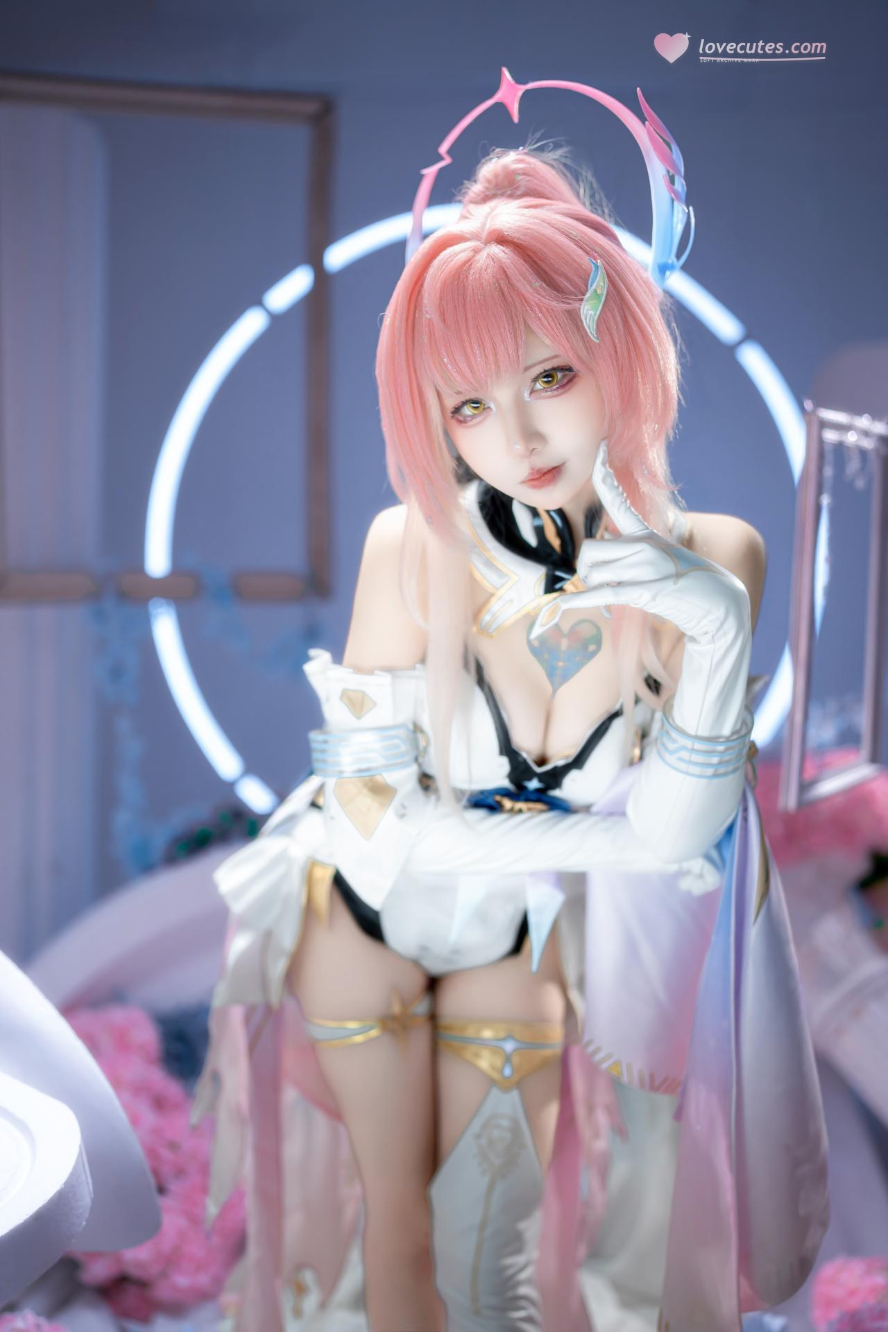 [cosplay] 纸悦Etsu_ko - 鸣潮 爱弥斯：粉发礼装白丝梦幻布景 25P