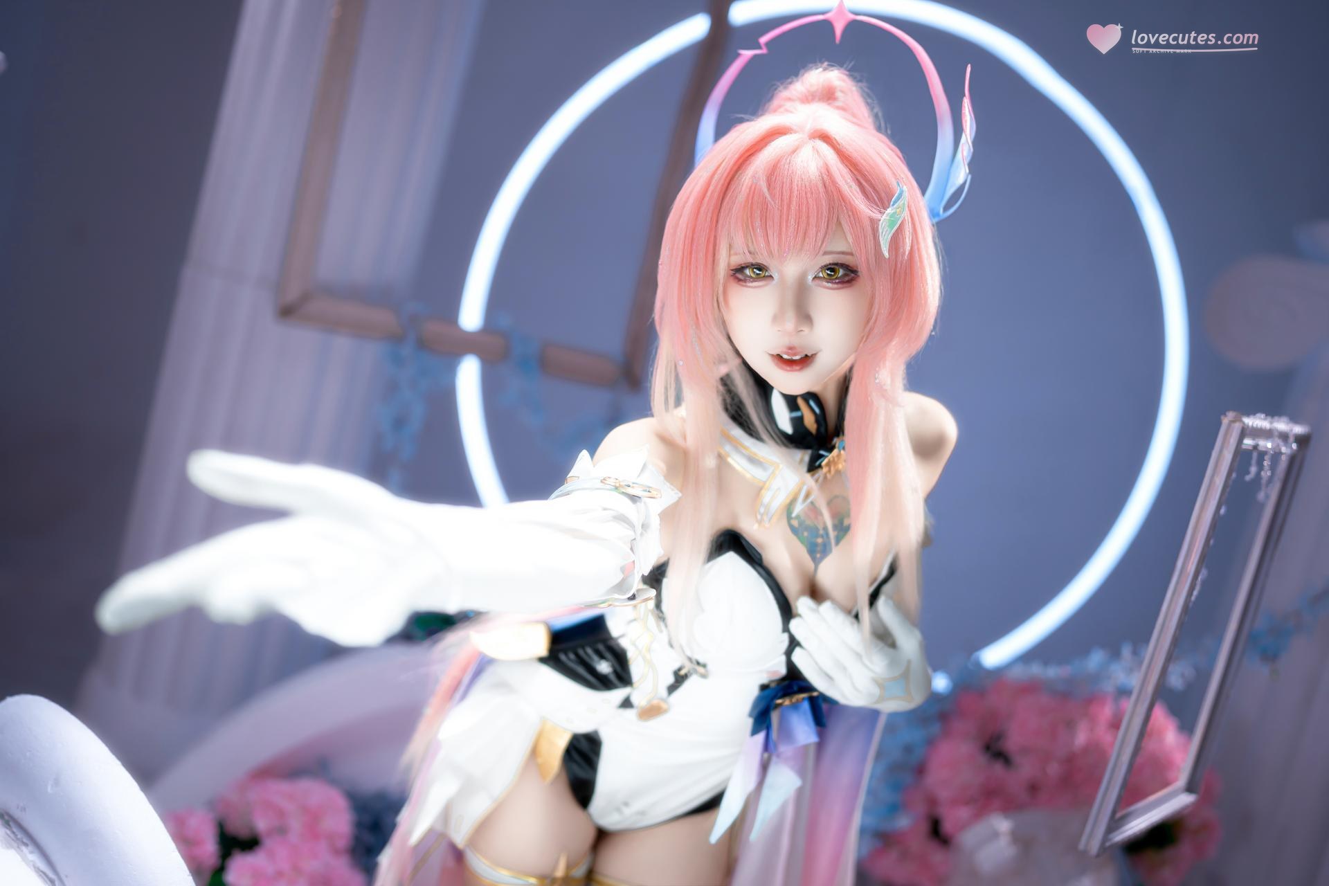 [cosplay] 纸悦Etsu_ko - 鸣潮 爱弥斯：粉发礼装白丝梦幻布景 25P
