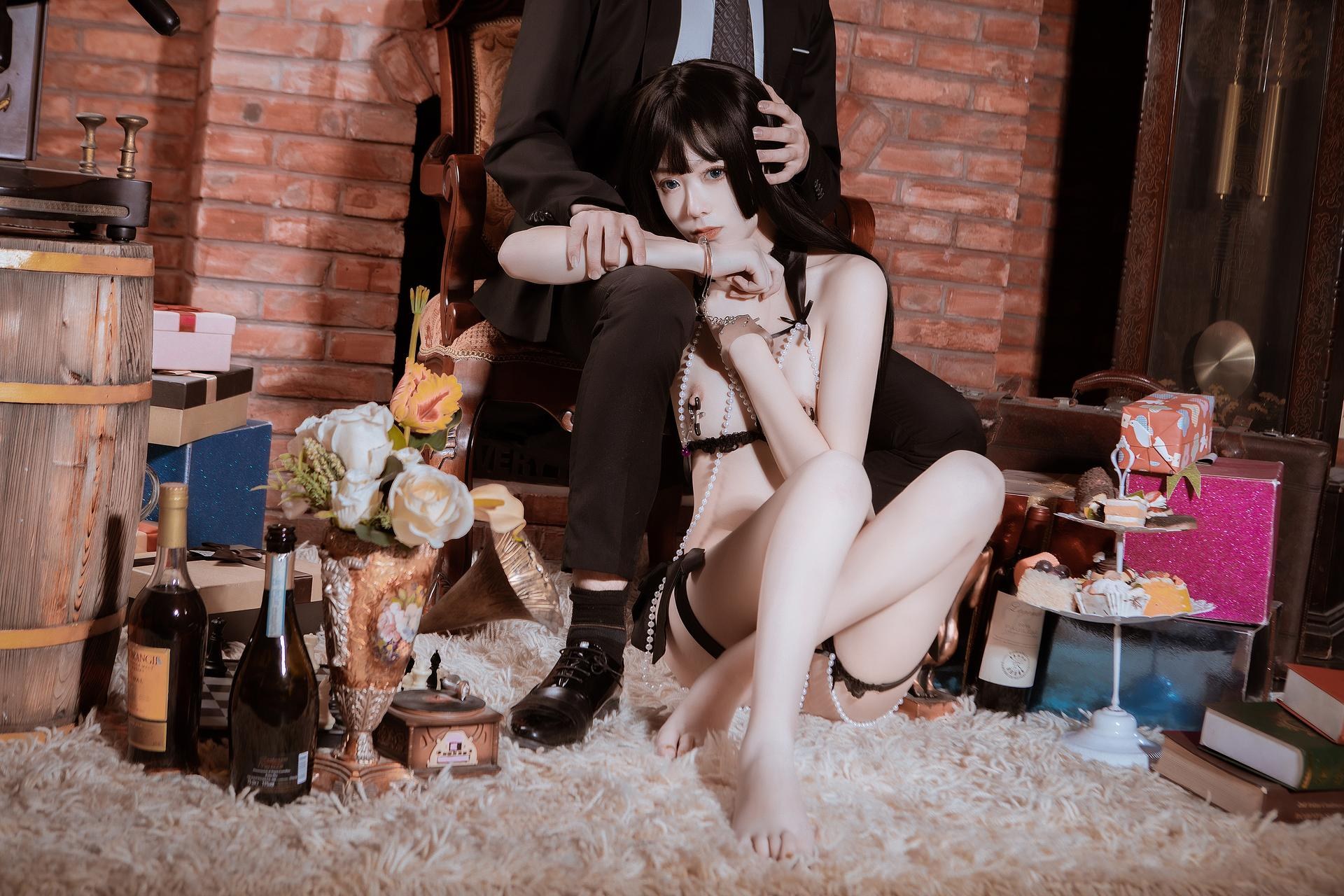 [写真] 果而kaer - Châu ngọc: trời xanh, cỏ xanh, chụp ngoại cảnh váy trắng trong trẻo đôi chân đẹp 15P