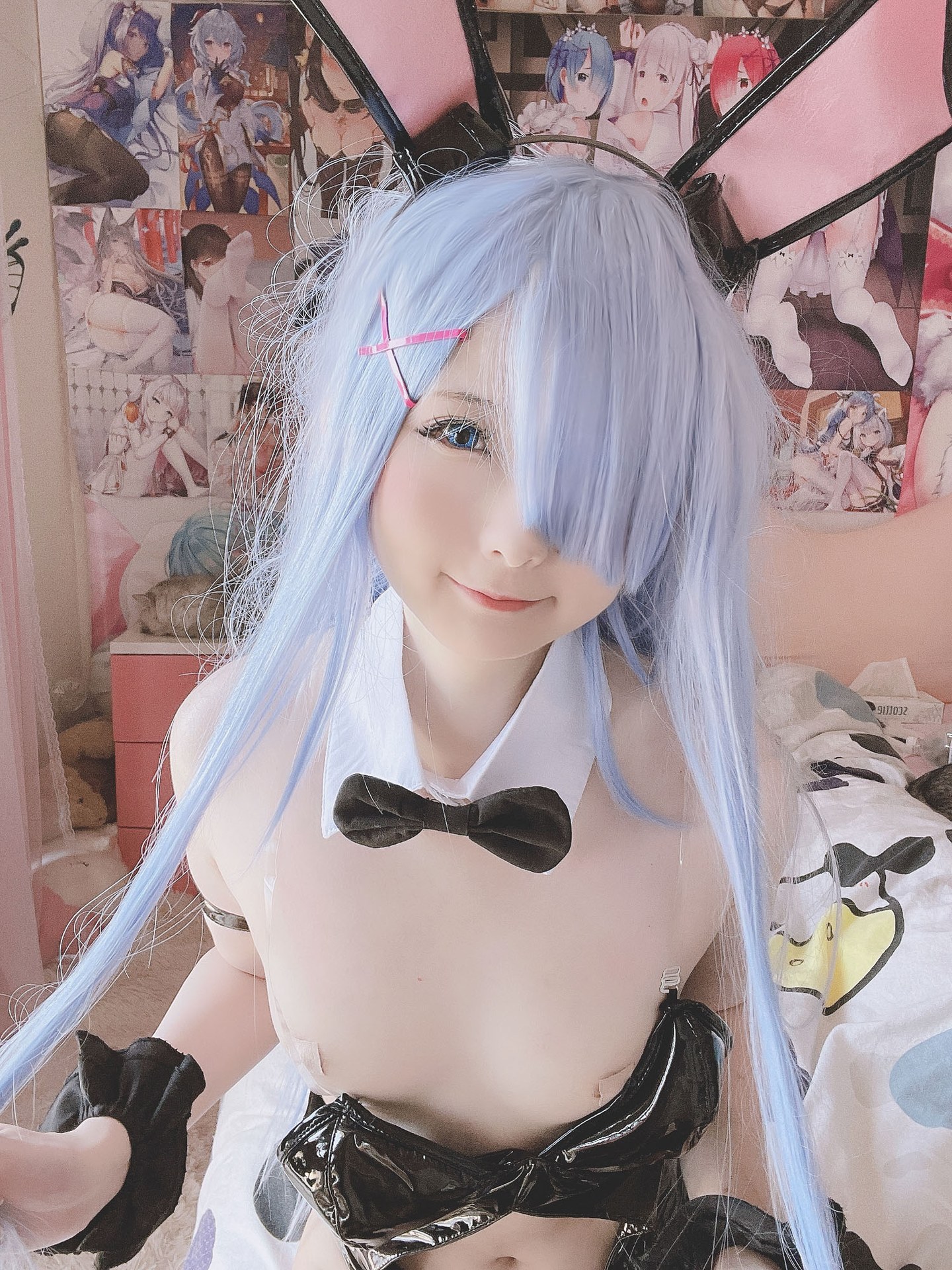 [cosplay] 习呆呆 - Rem tai thỏ: tất đen lộ điểm, tái hiện 18P1V