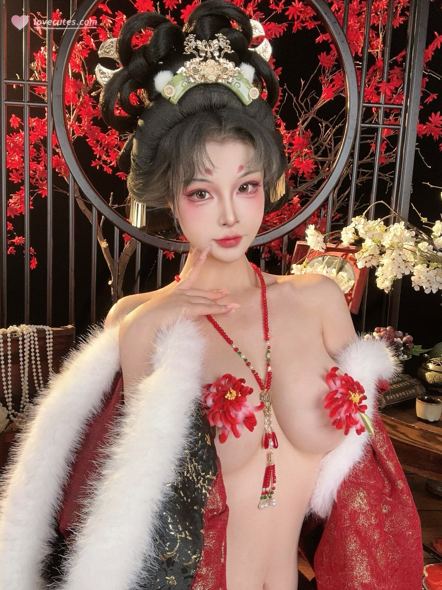 [cosplay] yuuhui玉汇 - 妲己Daji the Fox：红色古风狐妖大尺度 42P