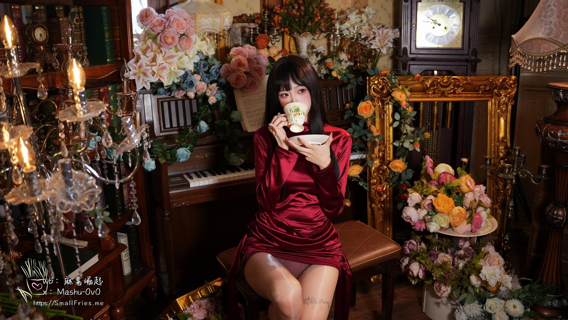 [写真] 麻薯好吃 - 酒红礼赞：酒红礼服美胸私房 47P