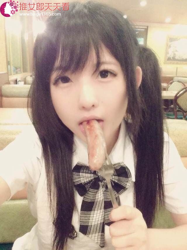 [私房] 习呆呆 - 粉色制服：浴室露点私拍 56P