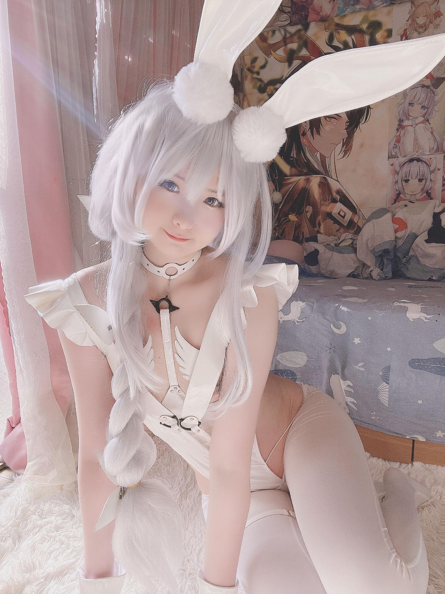 Xidaidai 恶毒兔女郎：白丝露点还原 Photo Set 25P1V