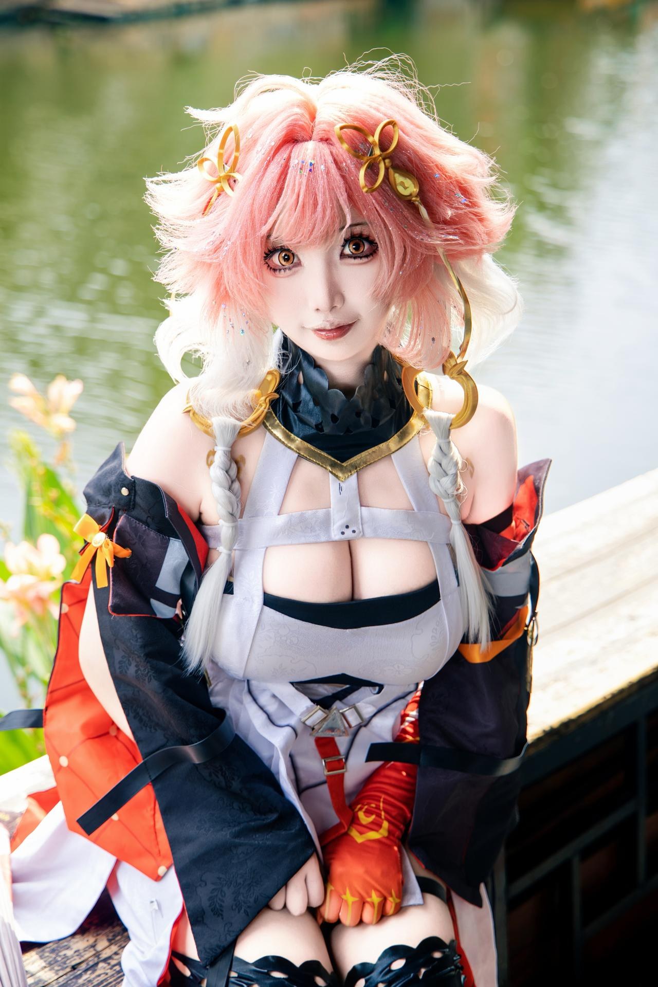 [cosplay] 香草奶喵 - 鸣潮 长离：原皮外景角色写真 25P
