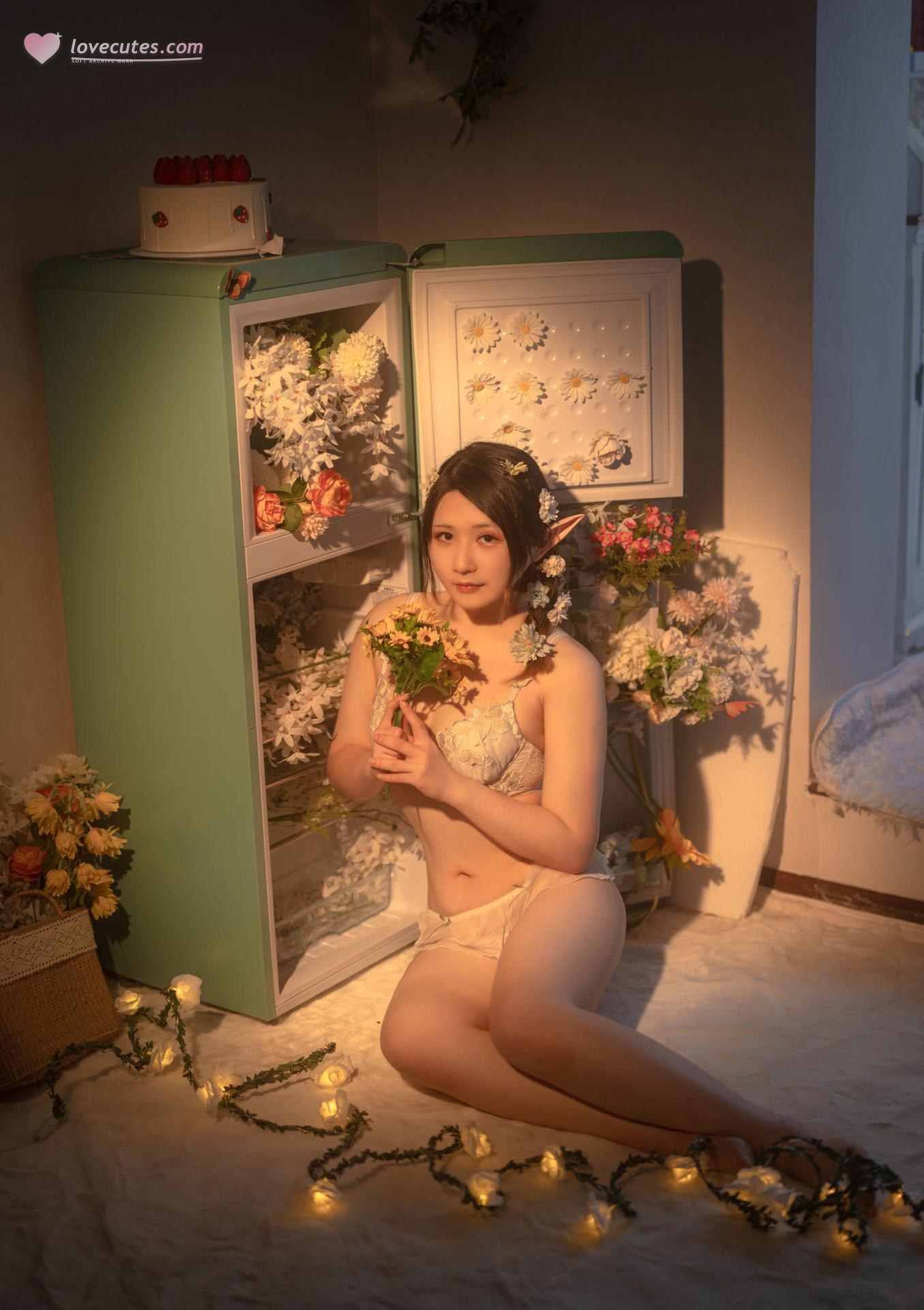 Zaya秋繁花花系私房写真 40P