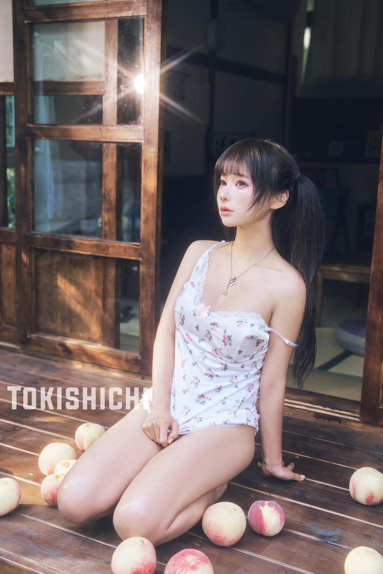 [Photo Set] Chunmomo蠢沫沫 - Peach Theme Sweet Private Shoot 41P