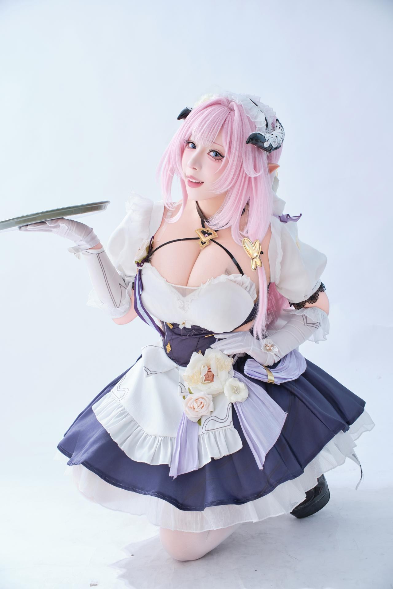 [cosplay] 胡桃猫Kurumineko - 崩坏三 爱莉希雅女仆：女仆装大尺度还原 125P3V