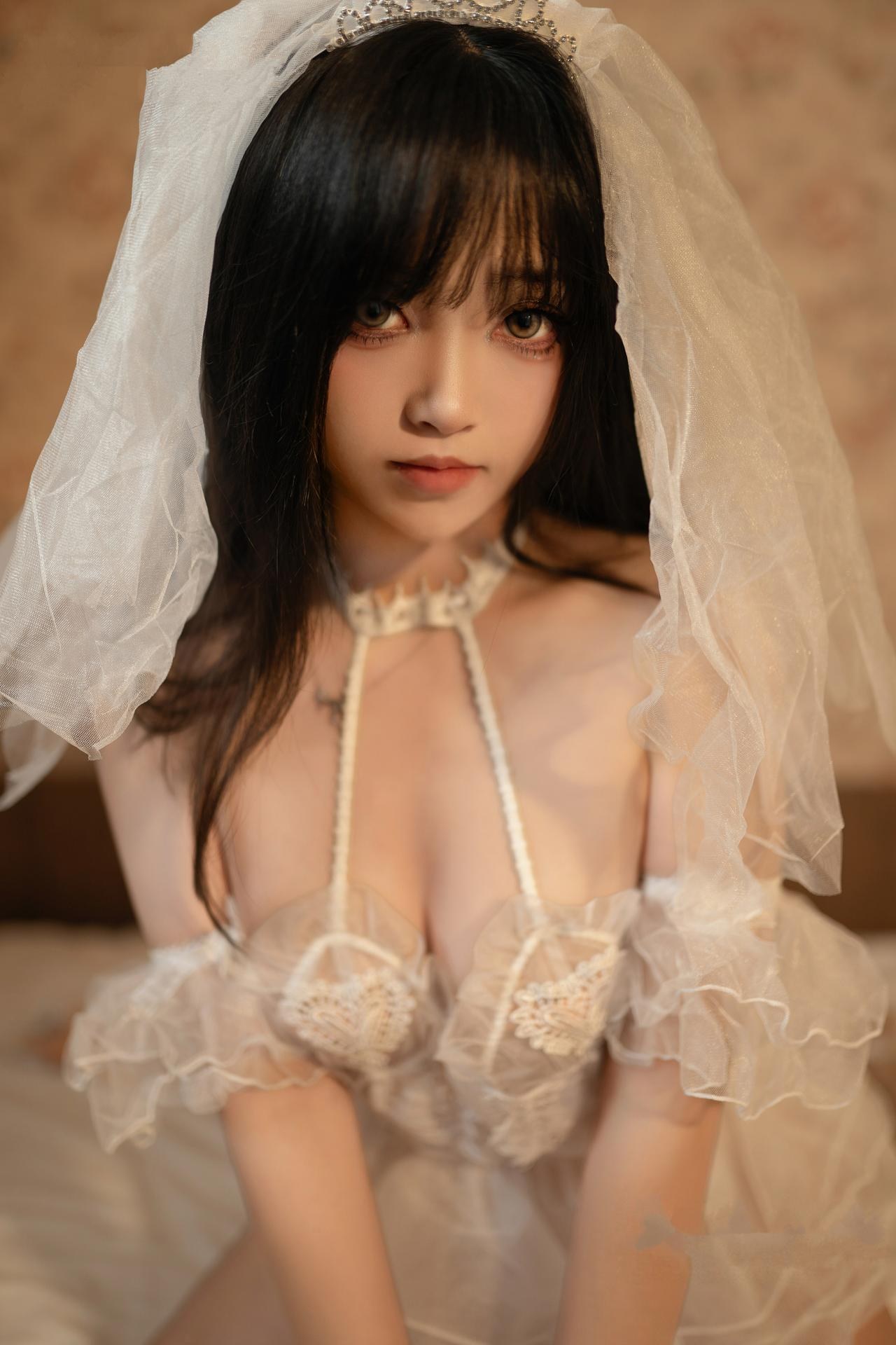 [cosplay] Bangni邦尼 - 白色花嫁：婚纱礼服甜美角色写真 62P