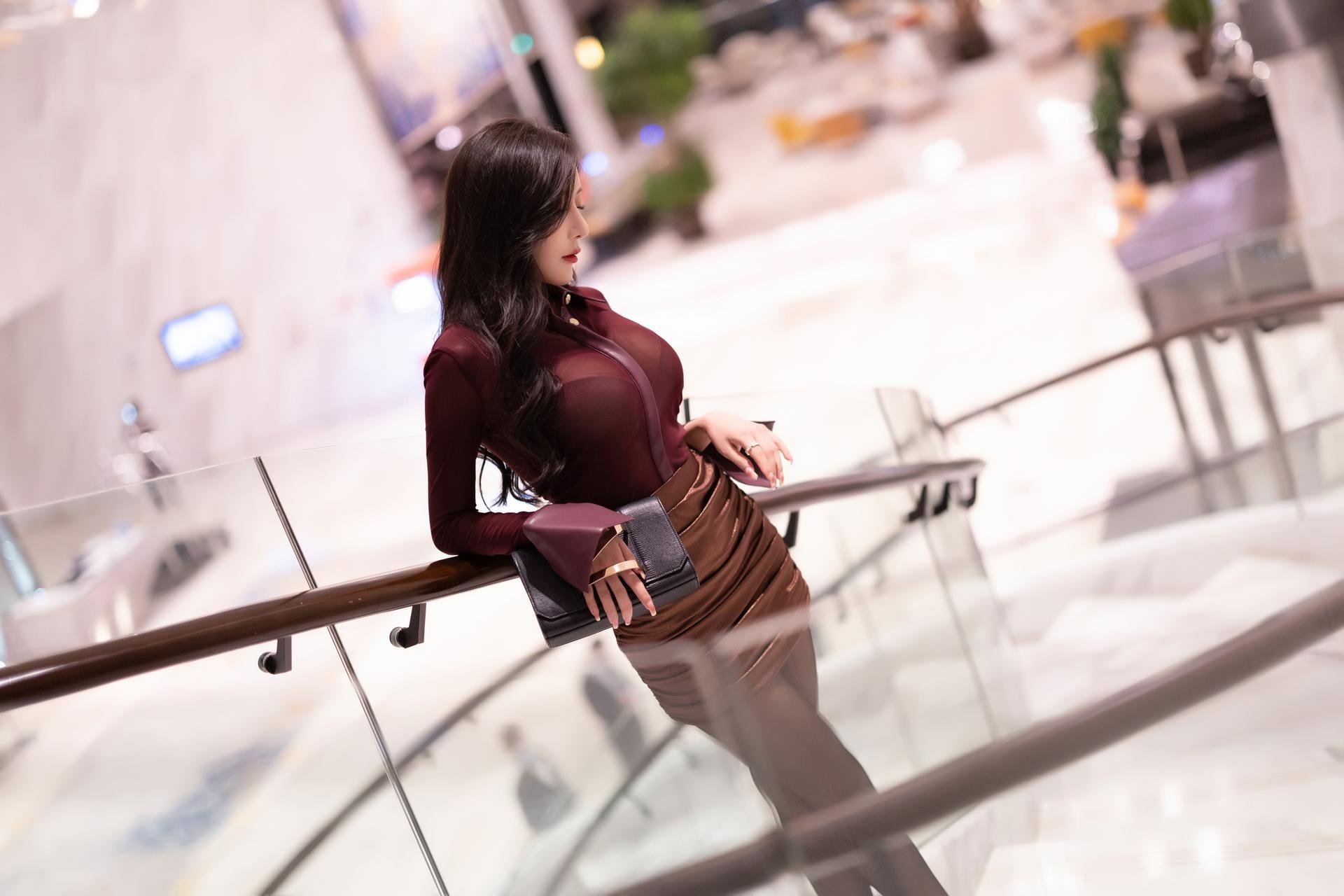 [model photo set] Wang Xinyao - ชุดภาพ Xiuren model burgundy sheer mature outfit 110P