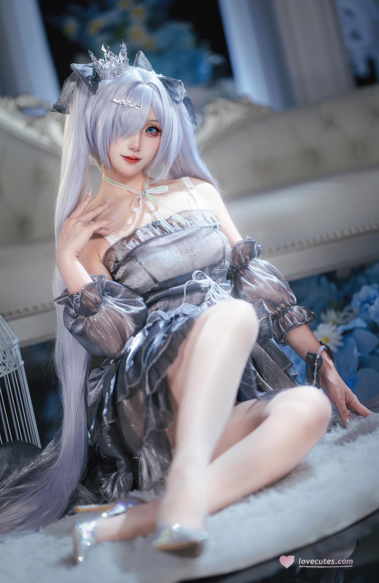 [cosplay] Shi Suqingya - Bộ ảnh Nikke Cinderella silver battle suit cosplay 16P